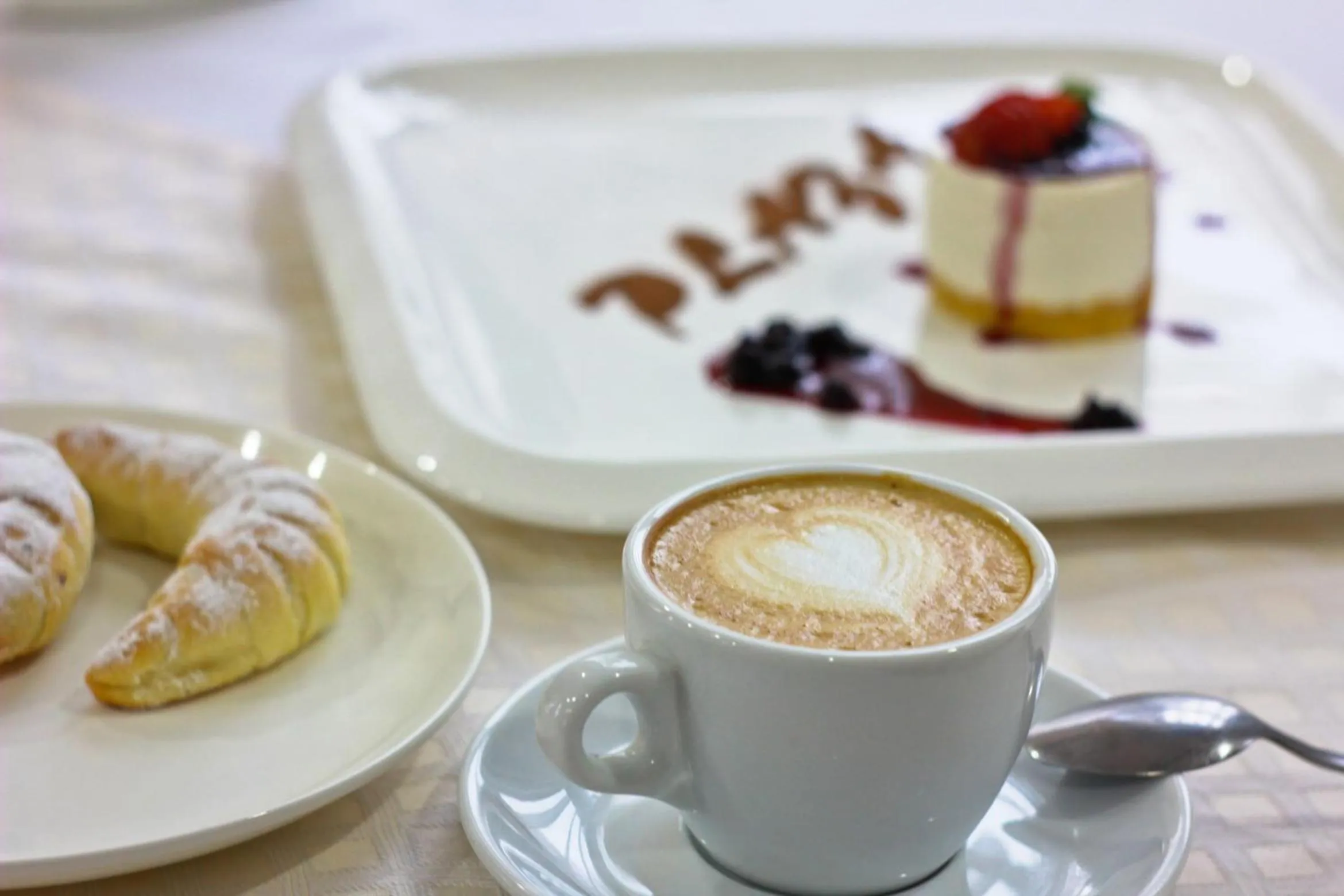 Restaurant/places to eat in Plaza Hotel Bishkek