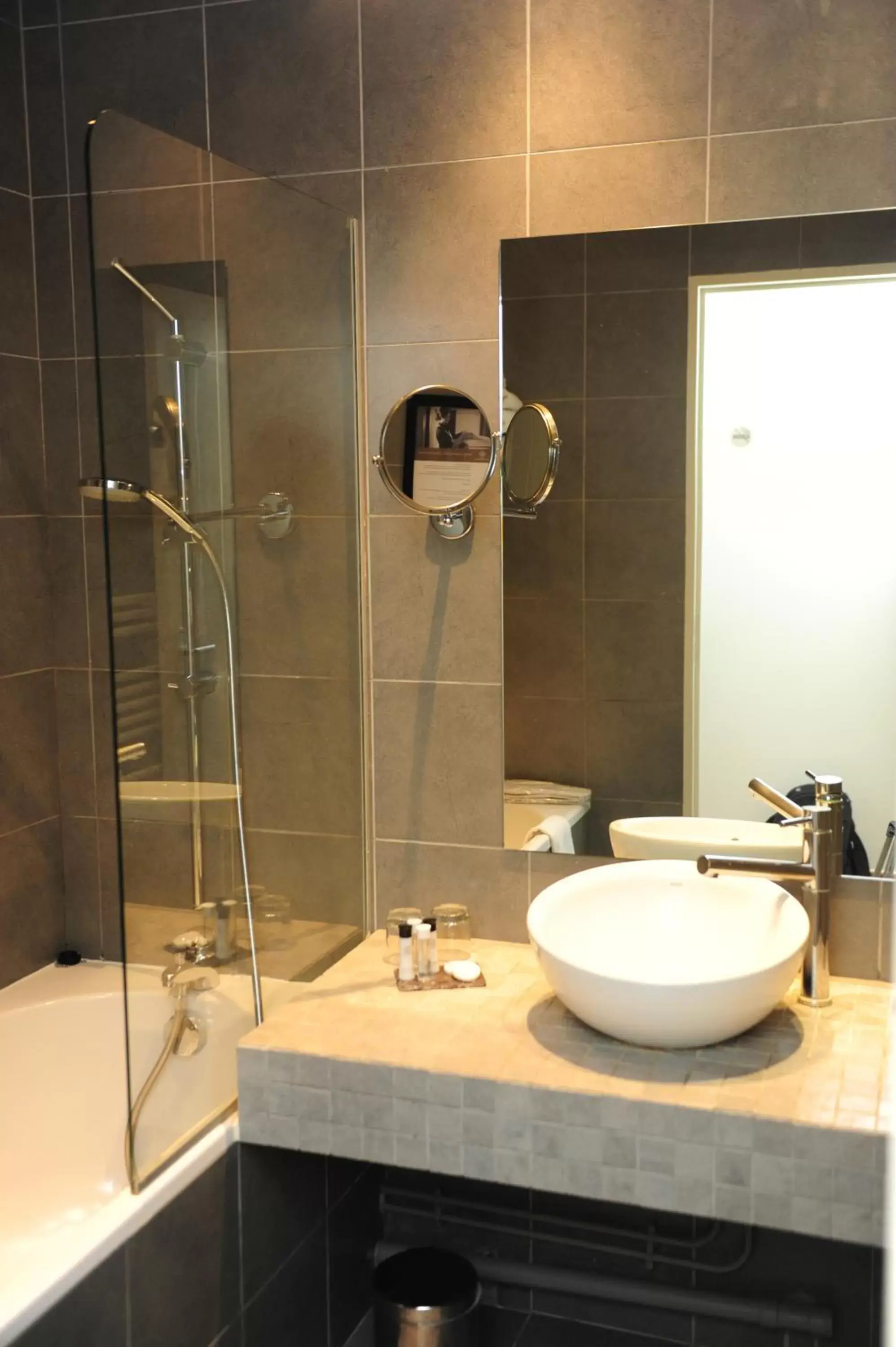 Superior Double Room in Hôtel Le Château Fort de Sedan Superior Double Room in Hôtel Le Château Fort de Sedan