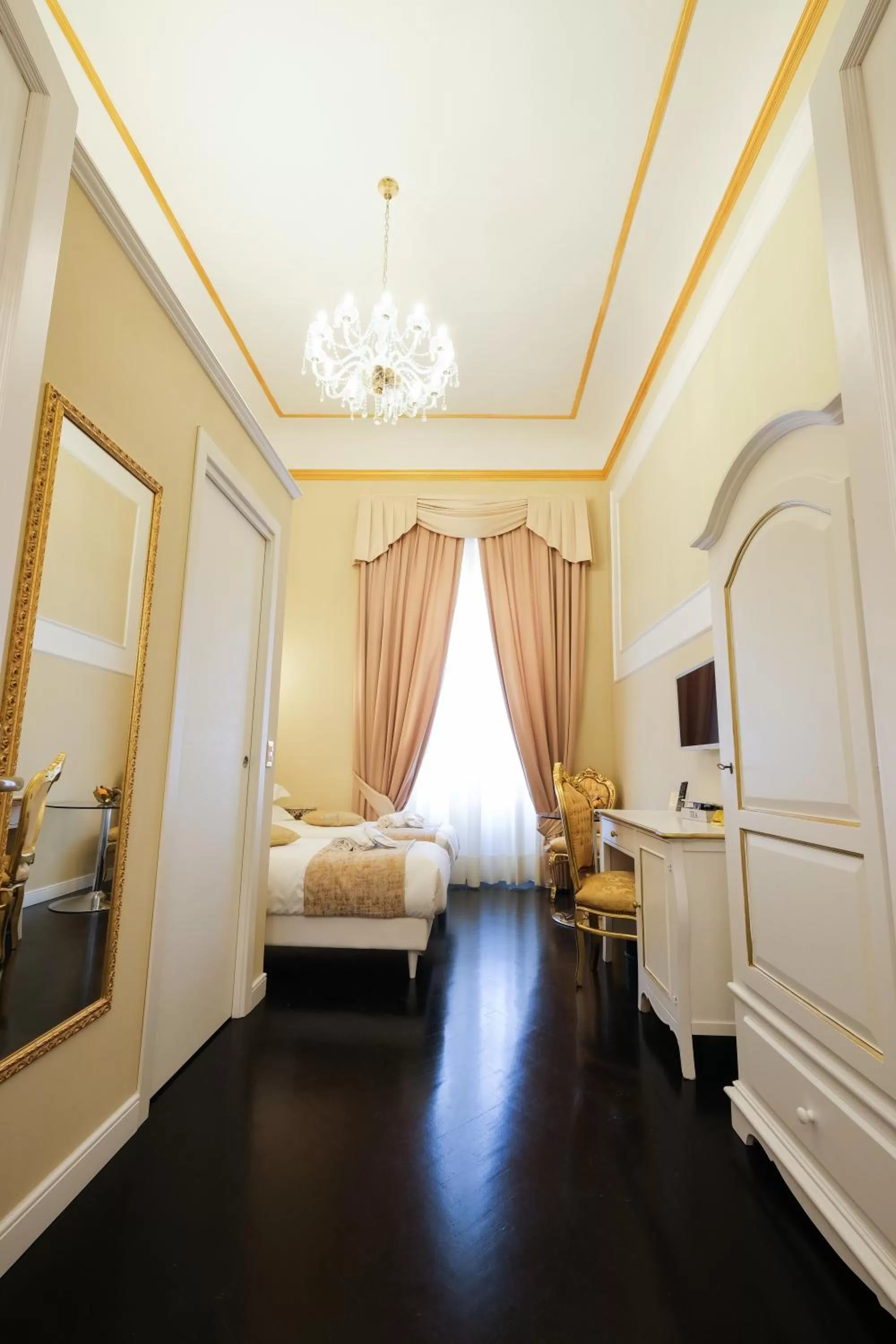 hair dresser, Bed in B&B Kingsman