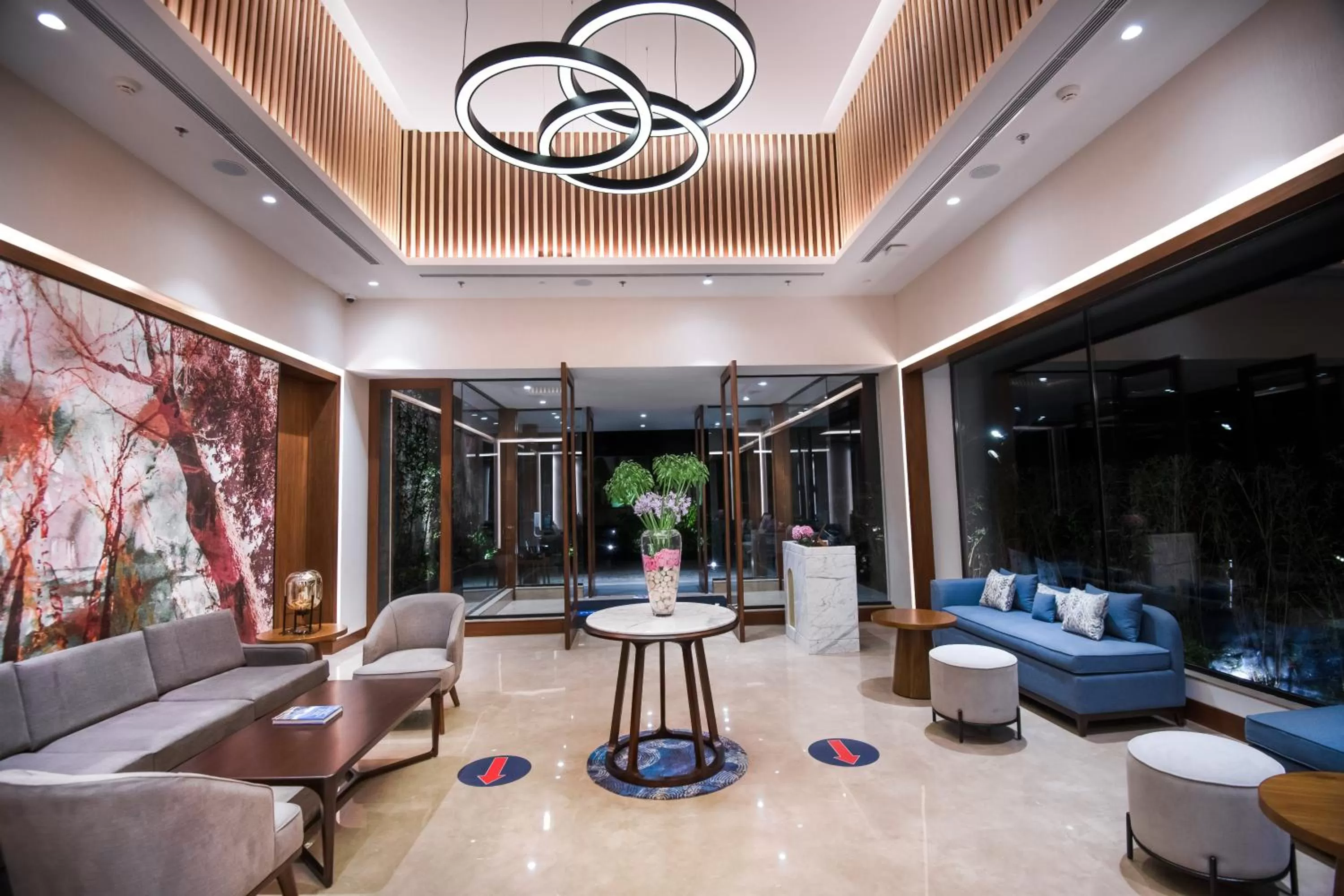 Lobby or reception in Radisson Blu Resort Dharamshala