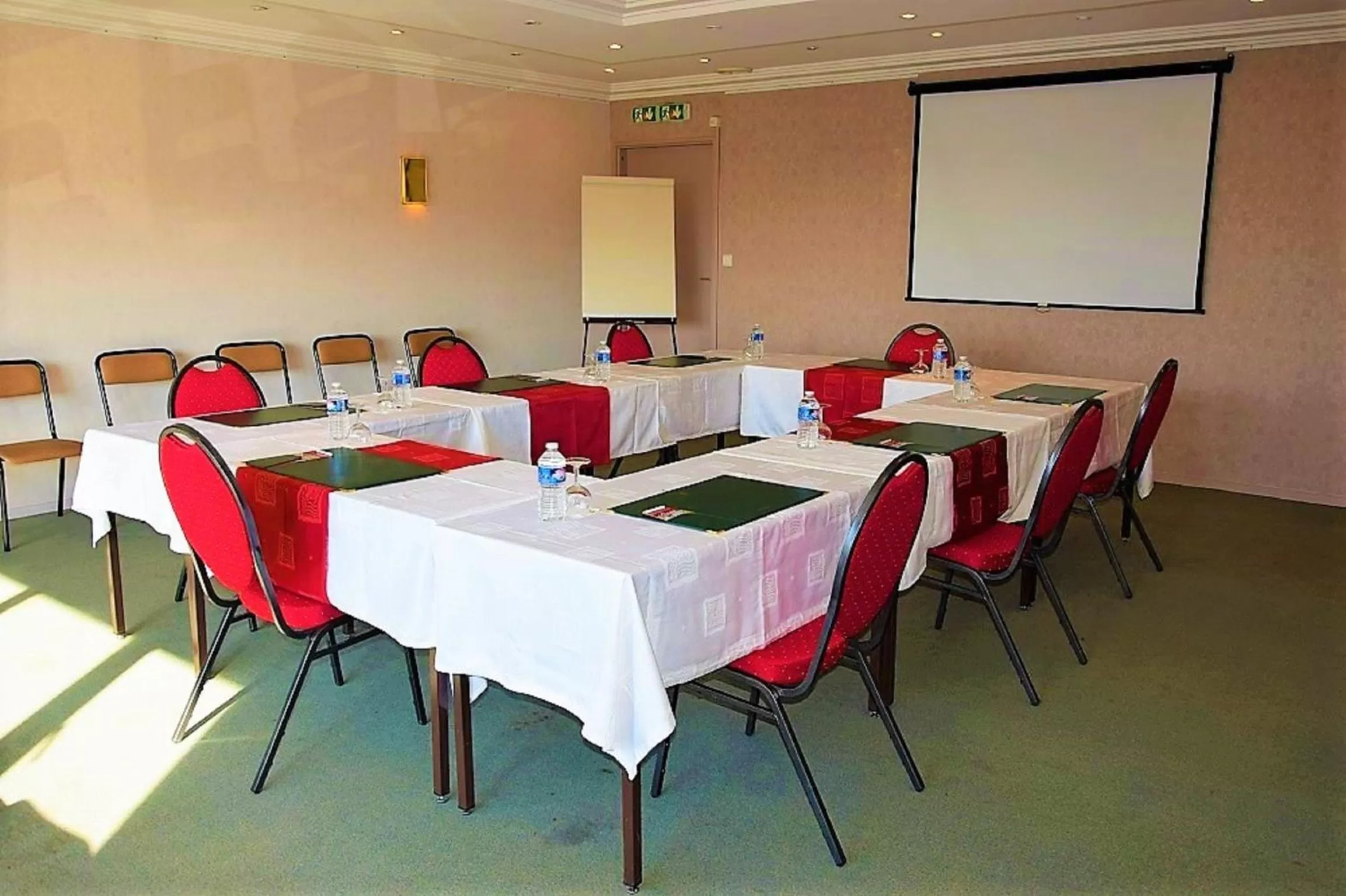 Meeting/conference room in Logis Hotel Altina