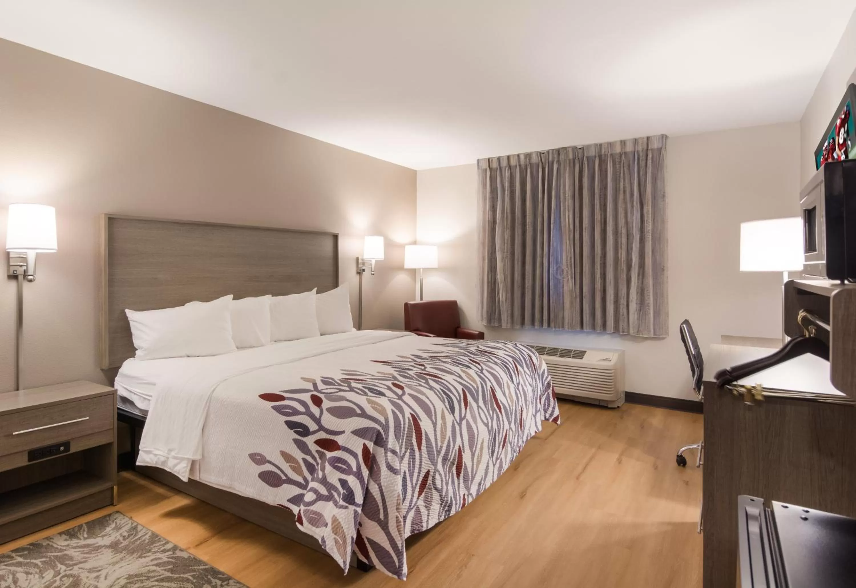 Photo of the whole room in Red Roof Inn Chester