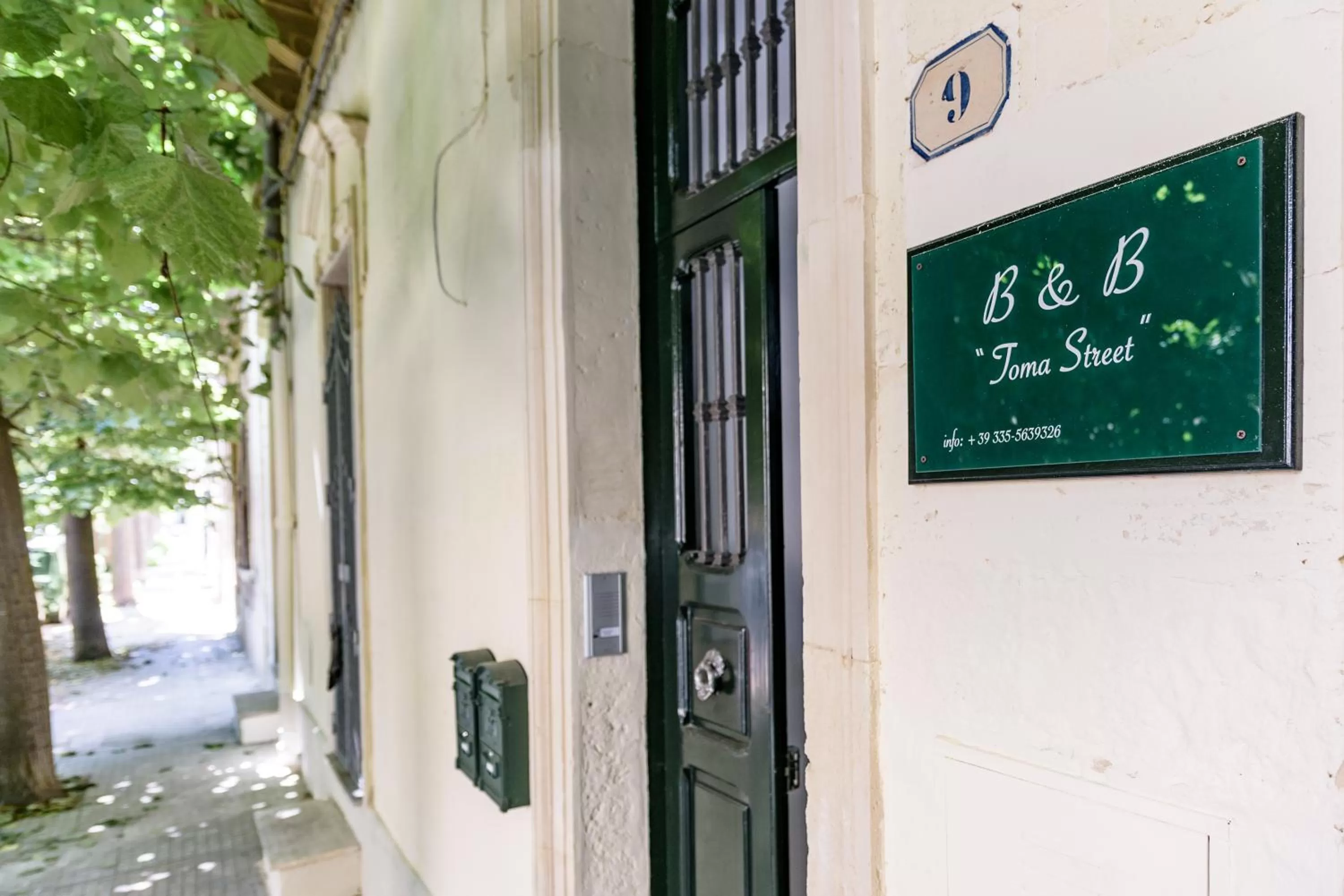 Property building in B&B Toma Street