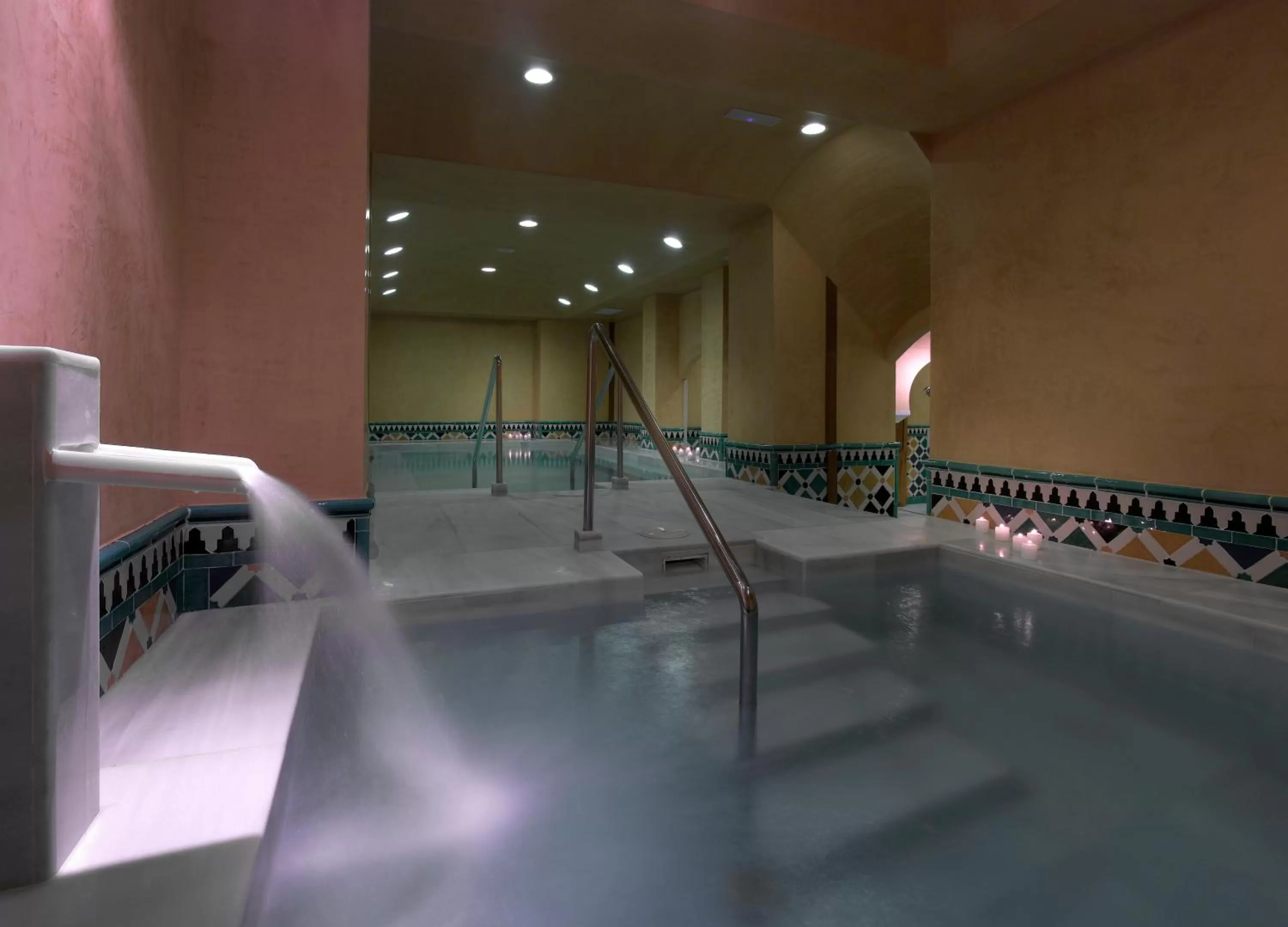 Spa and wellness centre/facilities in Hotel Macià Real De La Alhambra