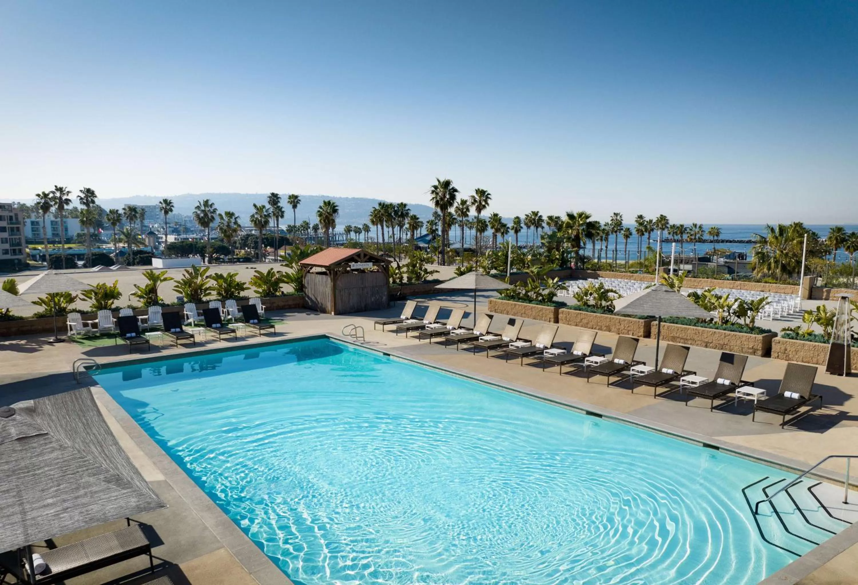 Pool view in Sonesta Redondo Beach and Marina