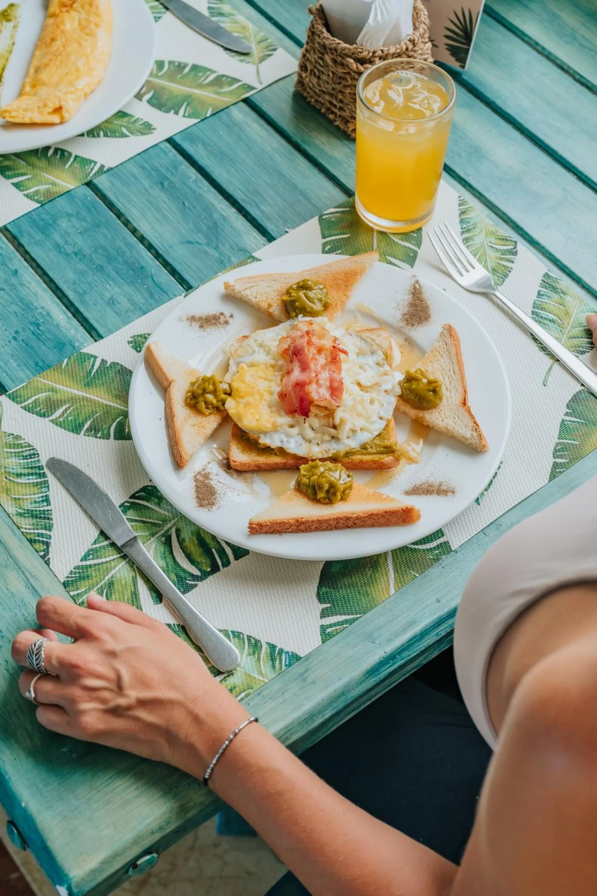 Breakfast in Hotel Checkin El Cortecito