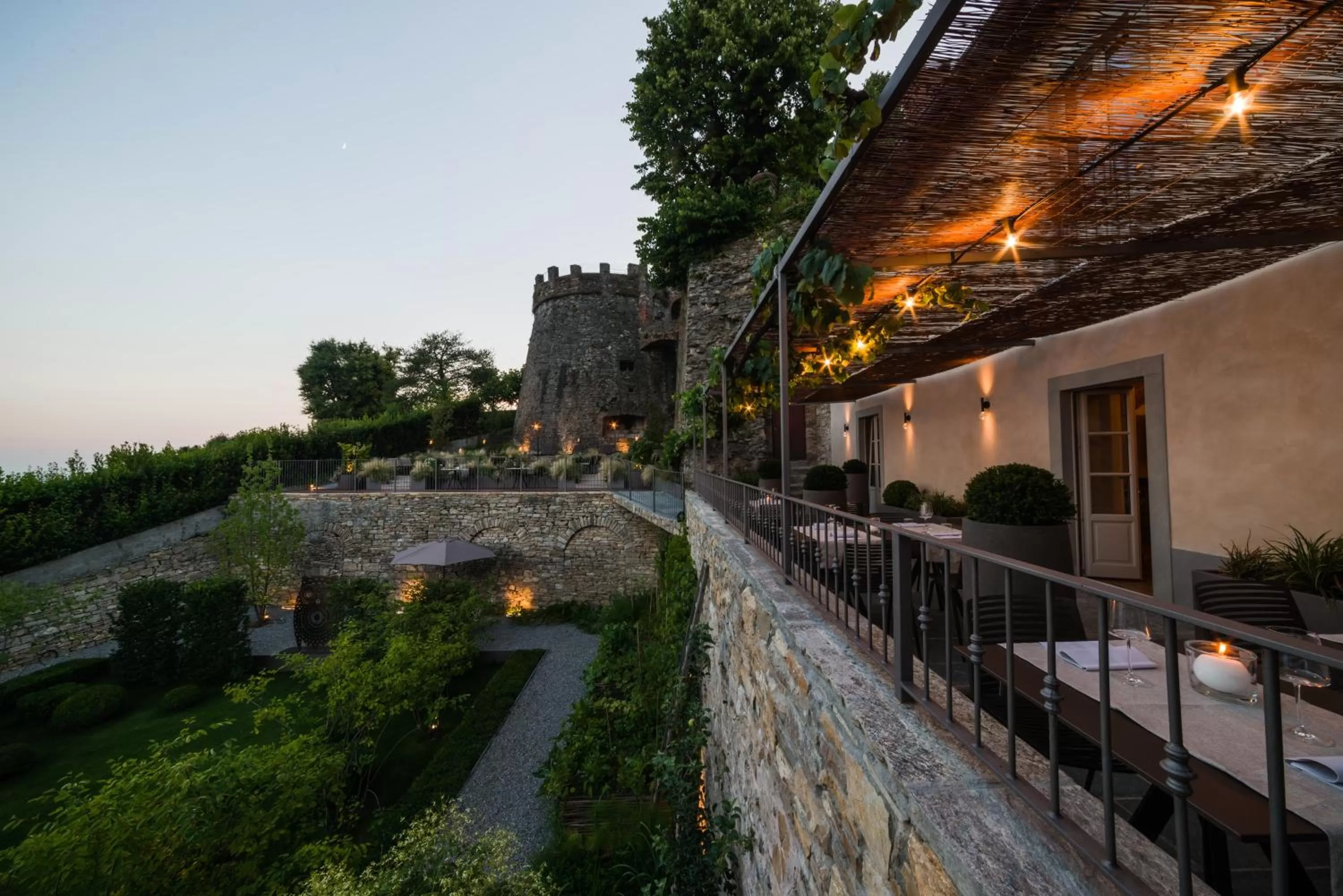 Restaurant/places to eat in Relais San Vigilio al Castello
