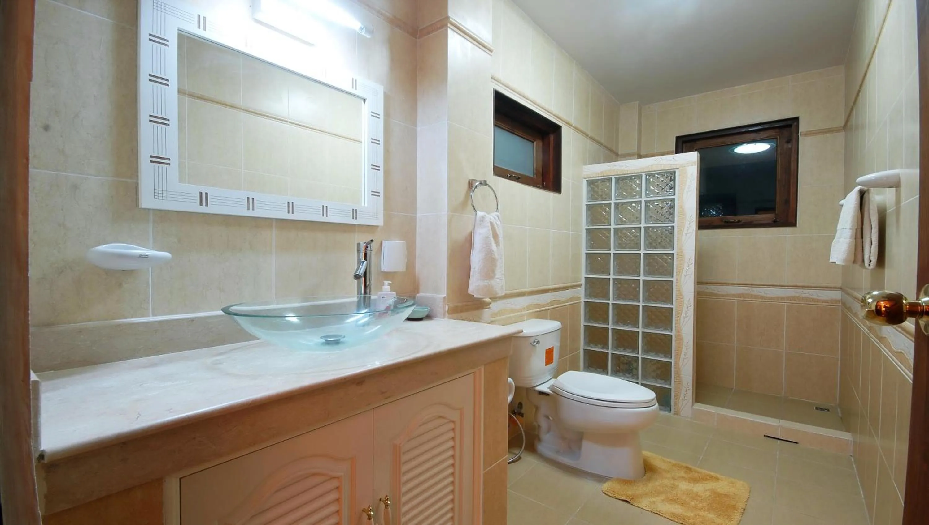 Bathroom in Samui Sun Villa