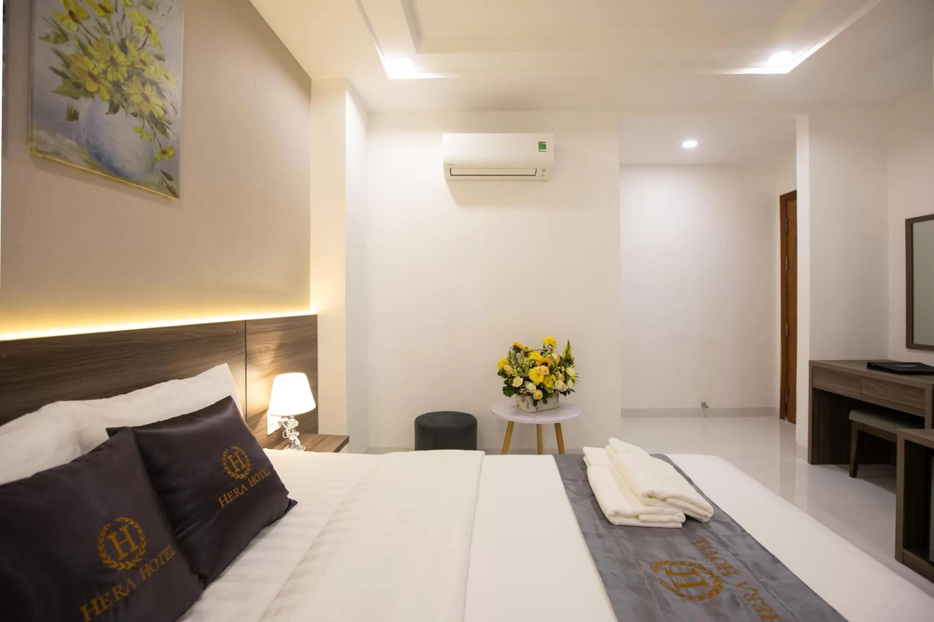 Bed in Hera Hotel Airport