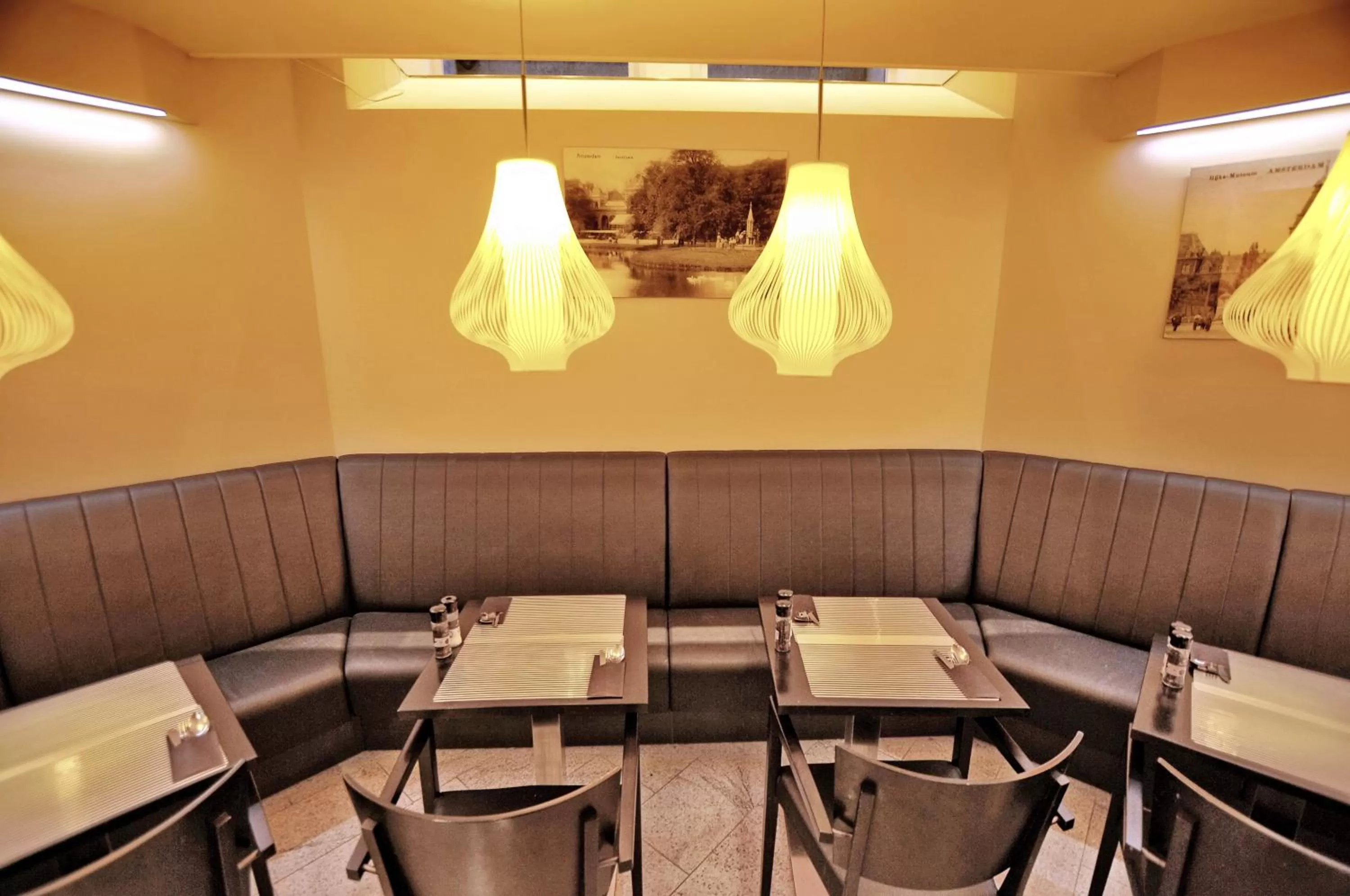 Living room, Restaurant/Places to Eat in Hotel Parkview