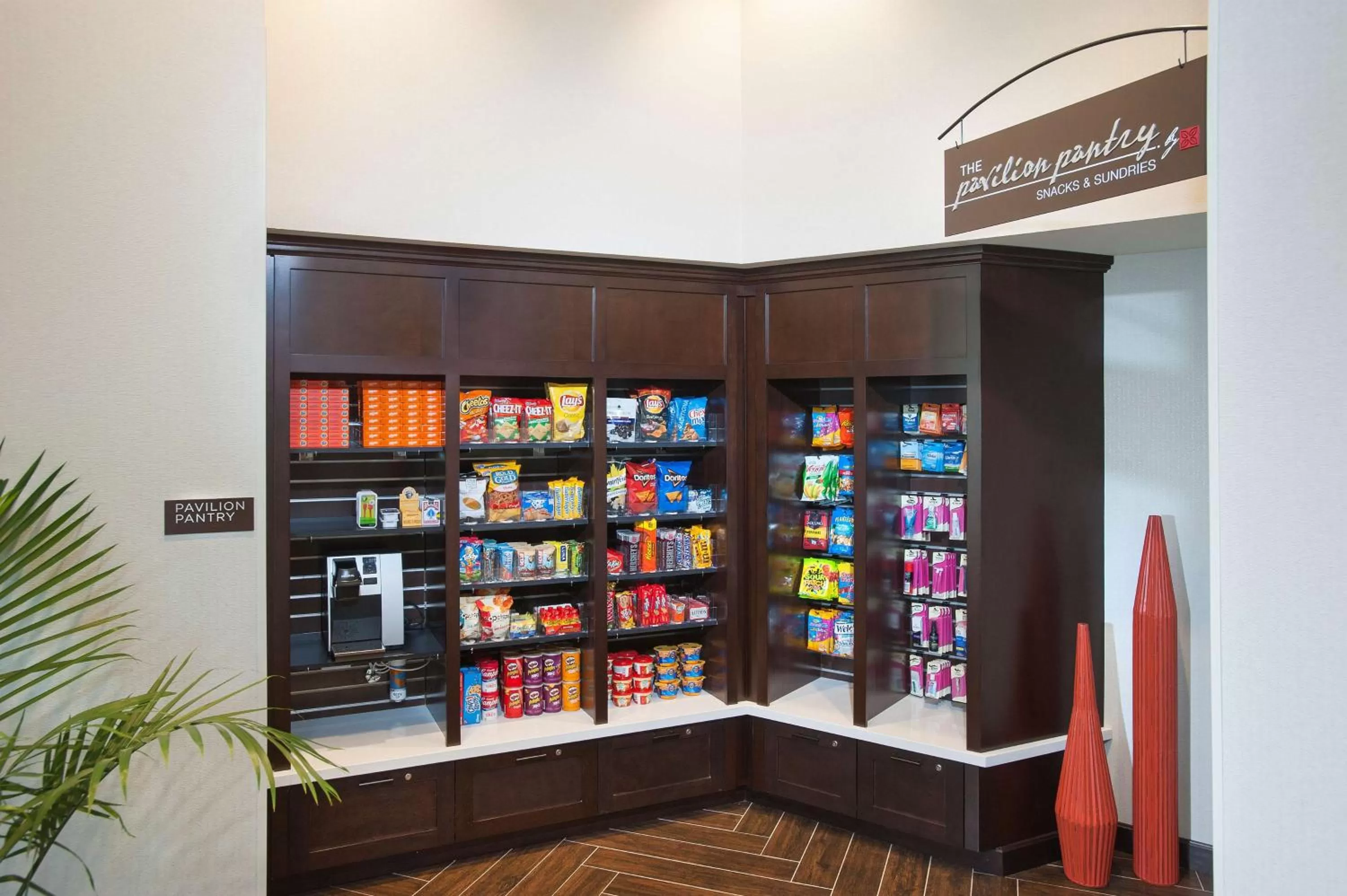 Restaurant/places to eat in Hilton Garden Inn Burbank Los Angeles