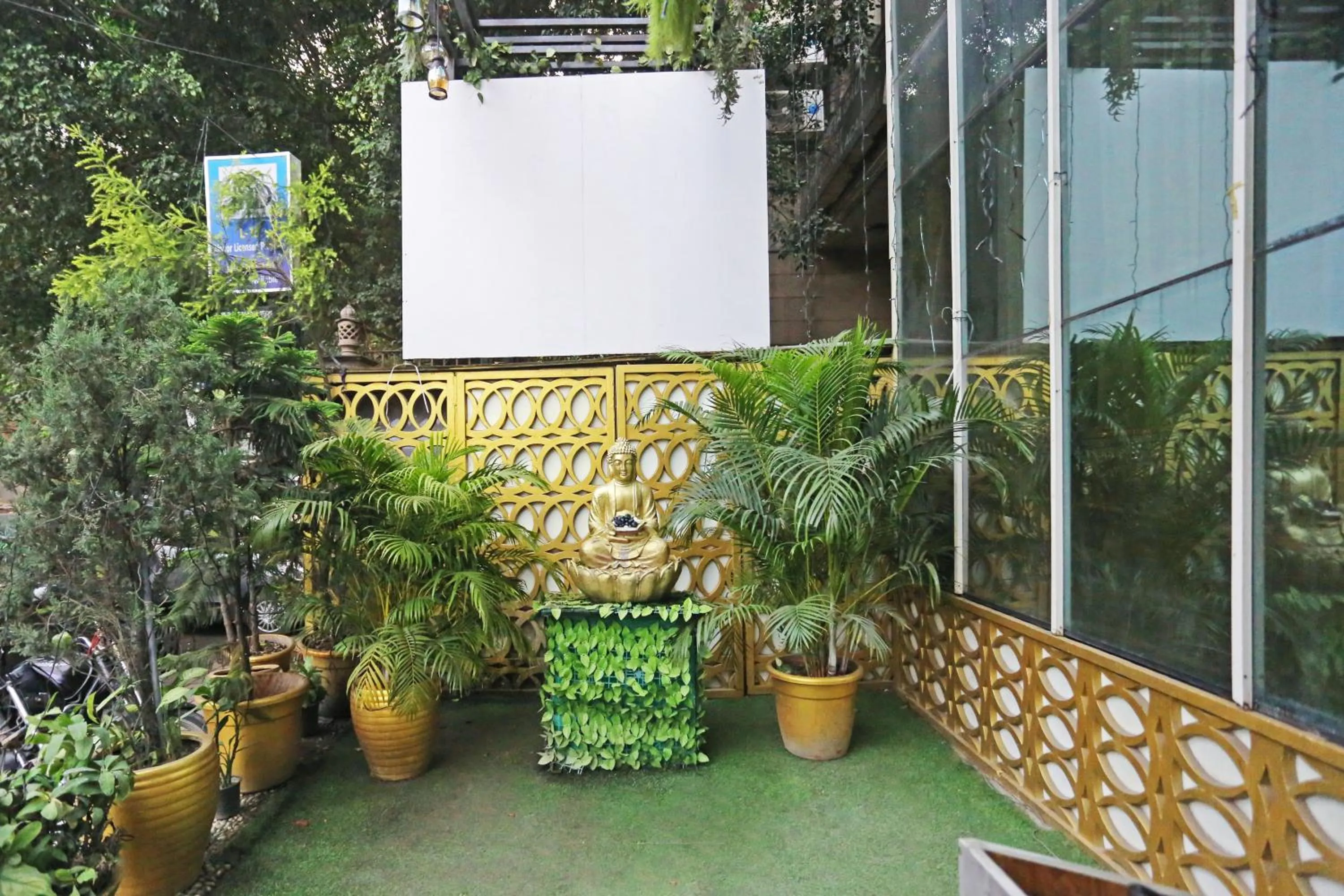 Property building in JRD Luxury-Business Hotel