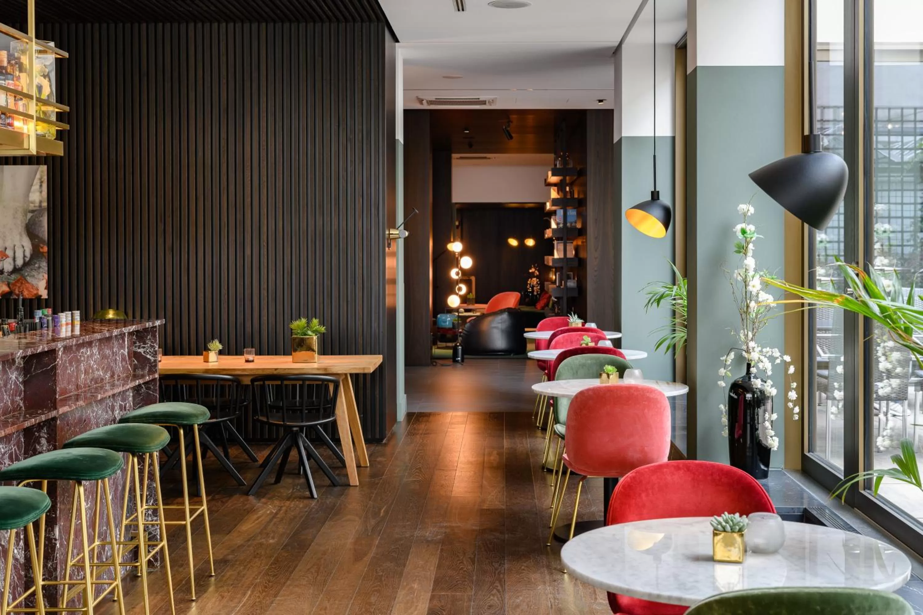 Lounge or bar in Mercure Hotel Wiesbaden City