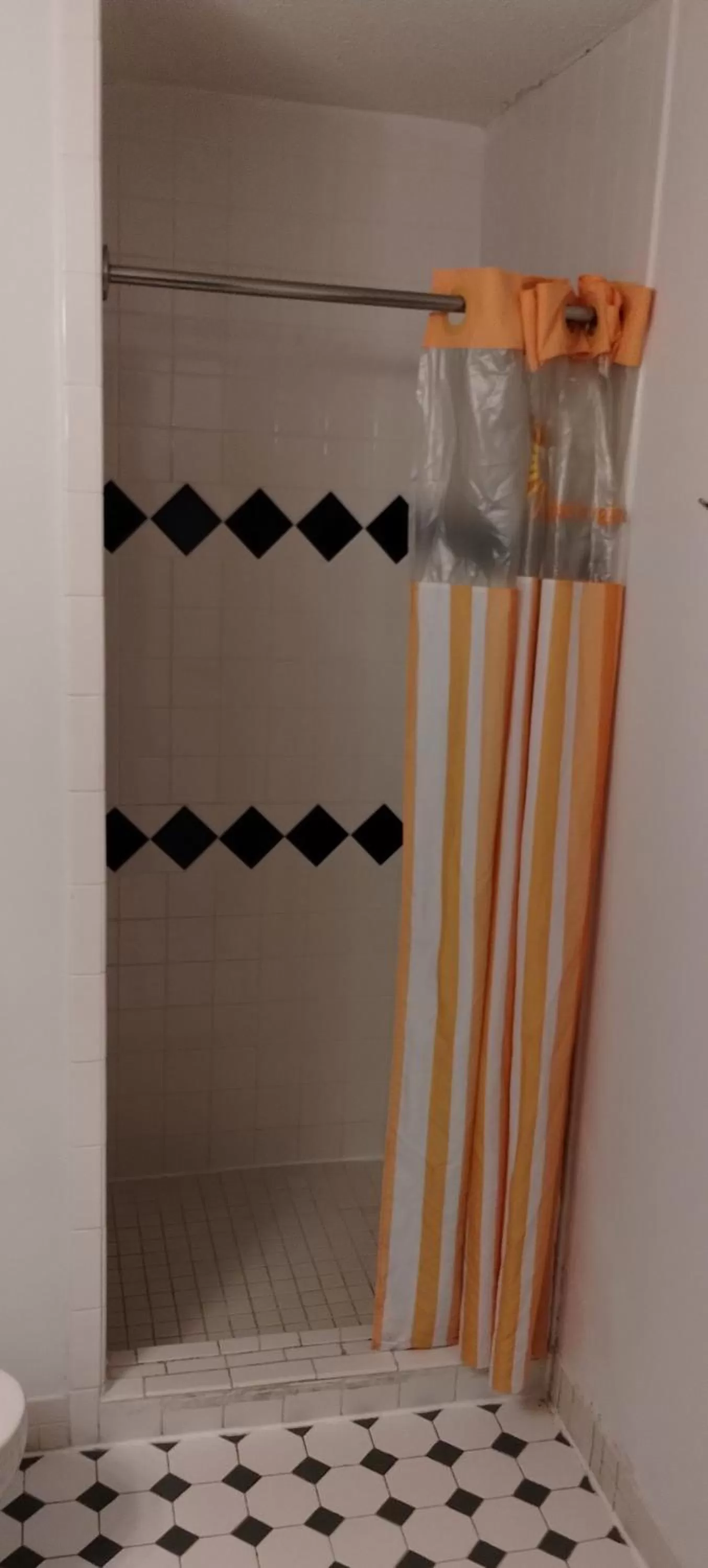 Shary Inn and Suites