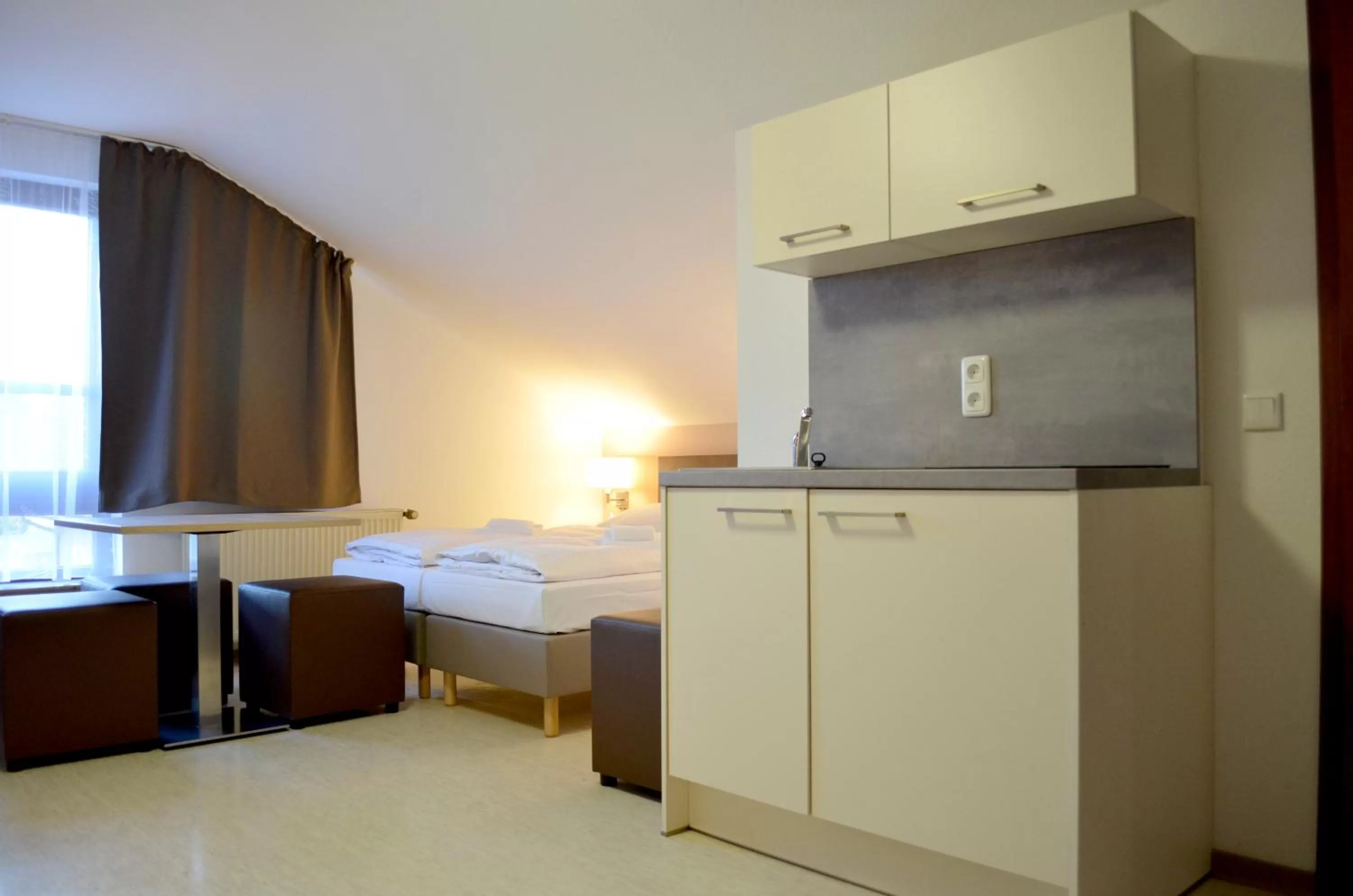 Kitchen or kitchenette, Kitchen/Kitchenette in Hana Aparthotel