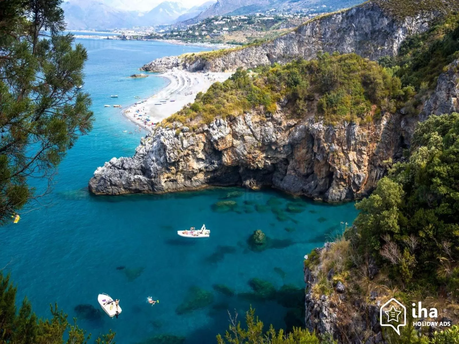 Natural landscape in Aria Di mare b&b family