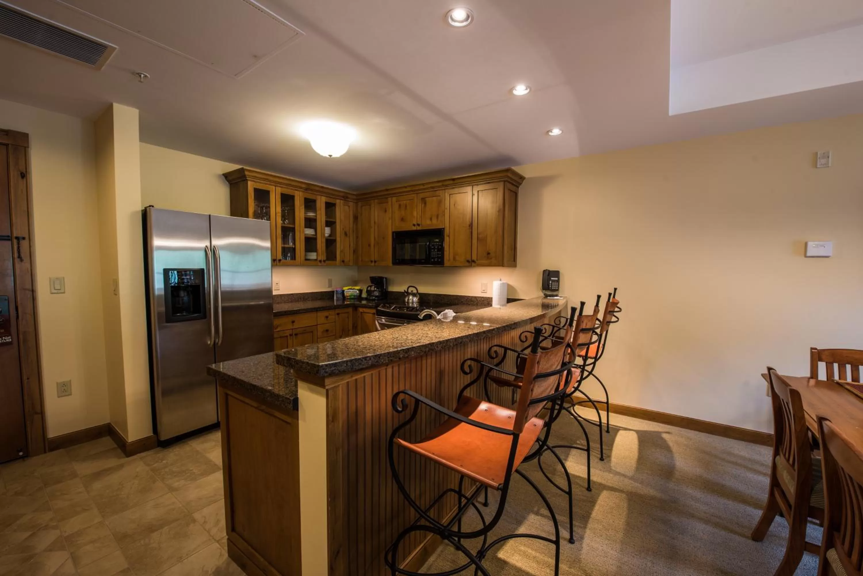 The Lodge at Mountaineer Square, A Vail Resorts Property