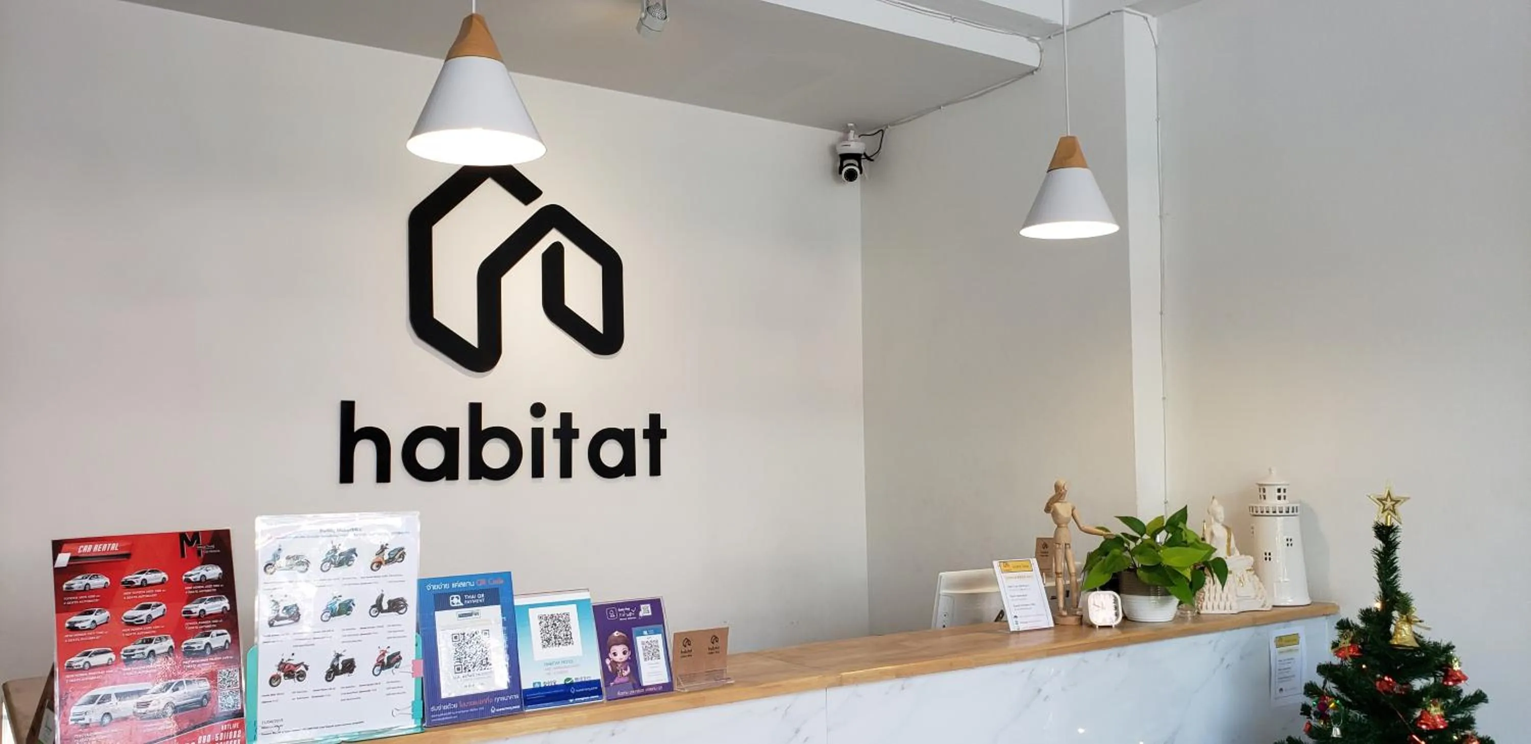 Lobby or reception in Habitat Hotel