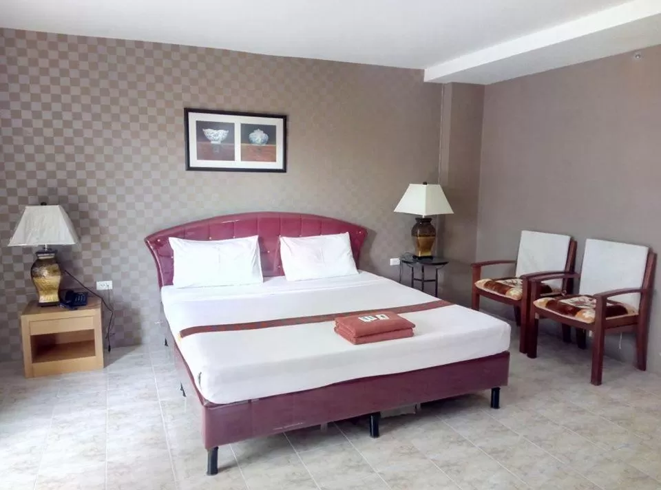 Bed in Pearl Place Hotel