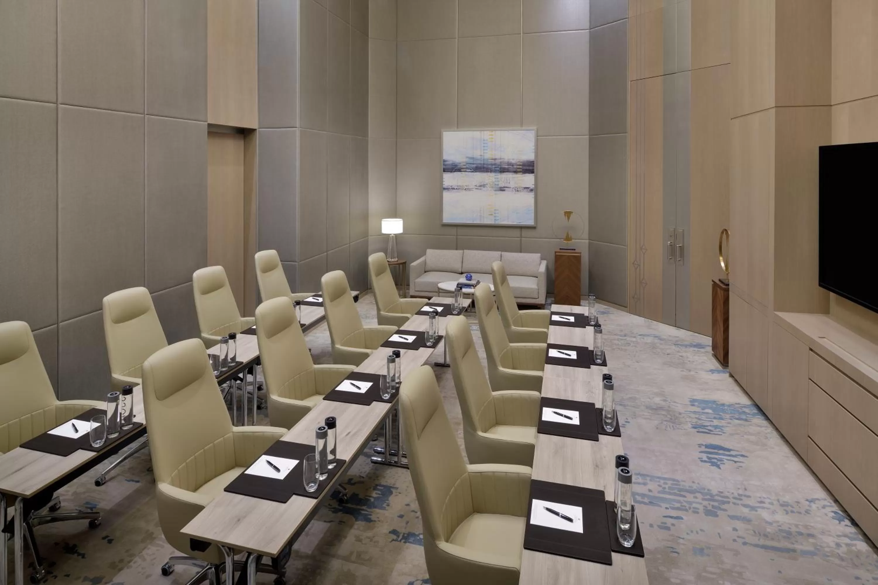 Meeting/conference room in Address Dubai Mall