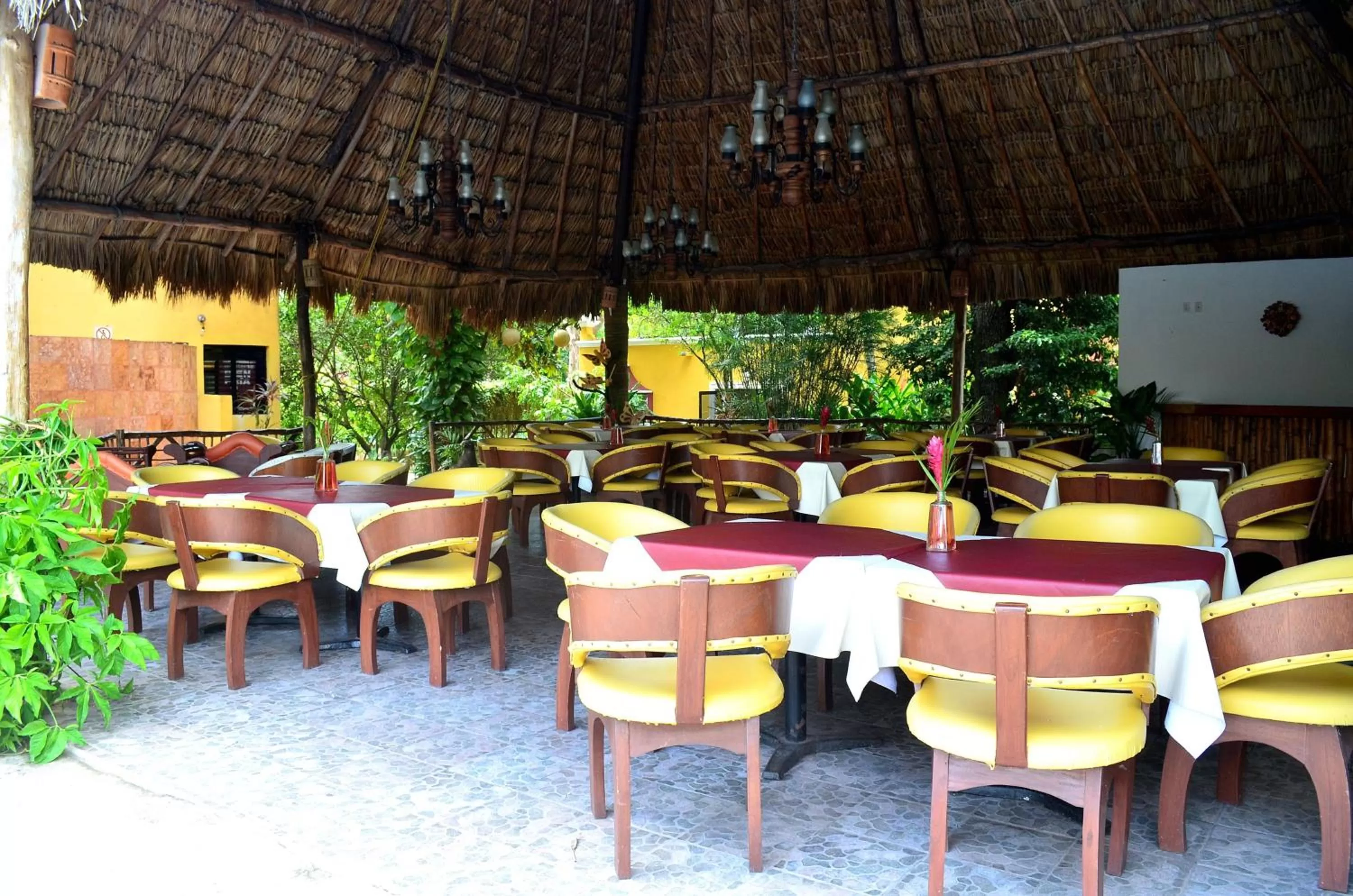Restaurant/places to eat in Ecotel Quinta Regia