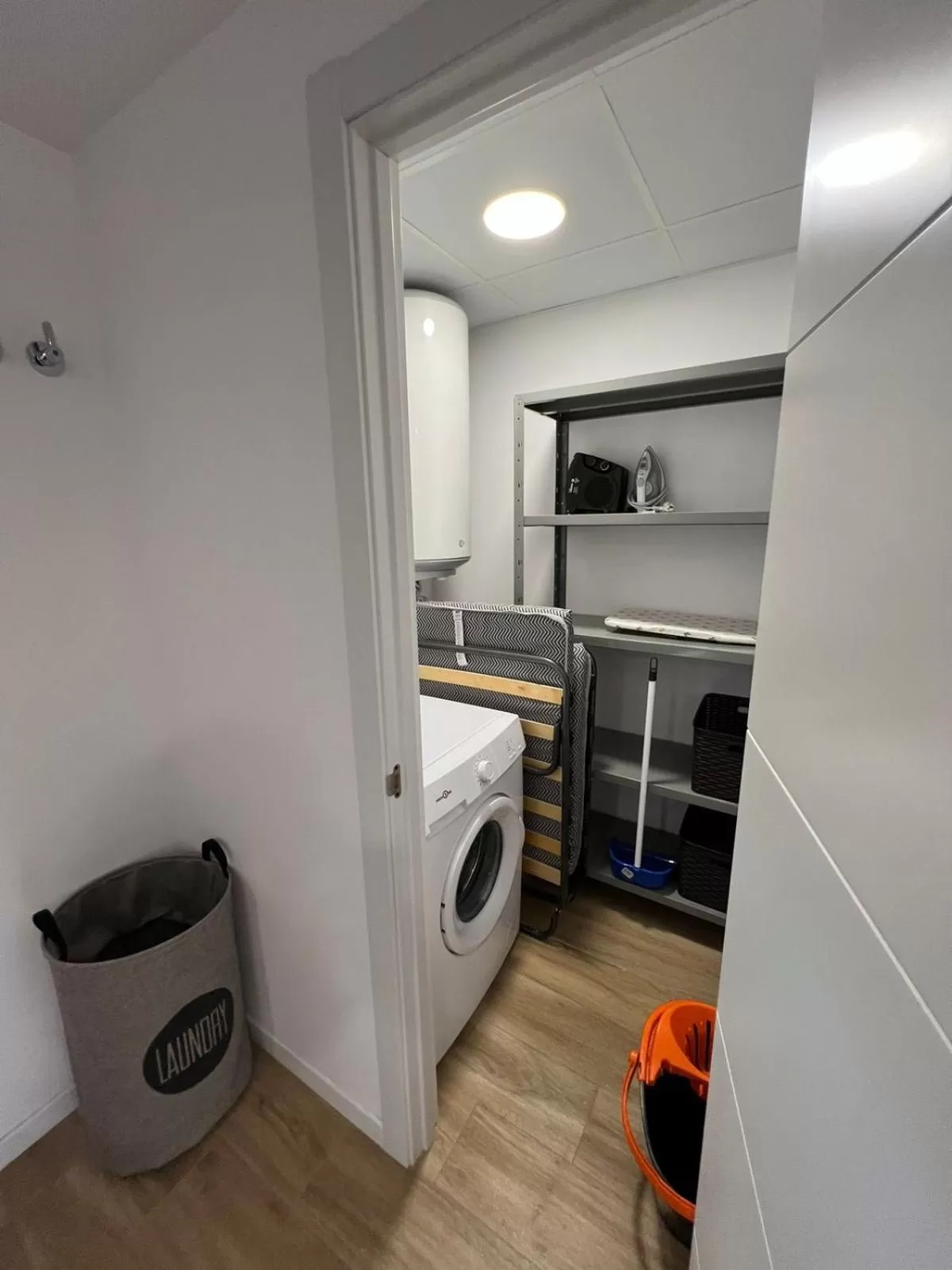 washing machine in Carbonell 1