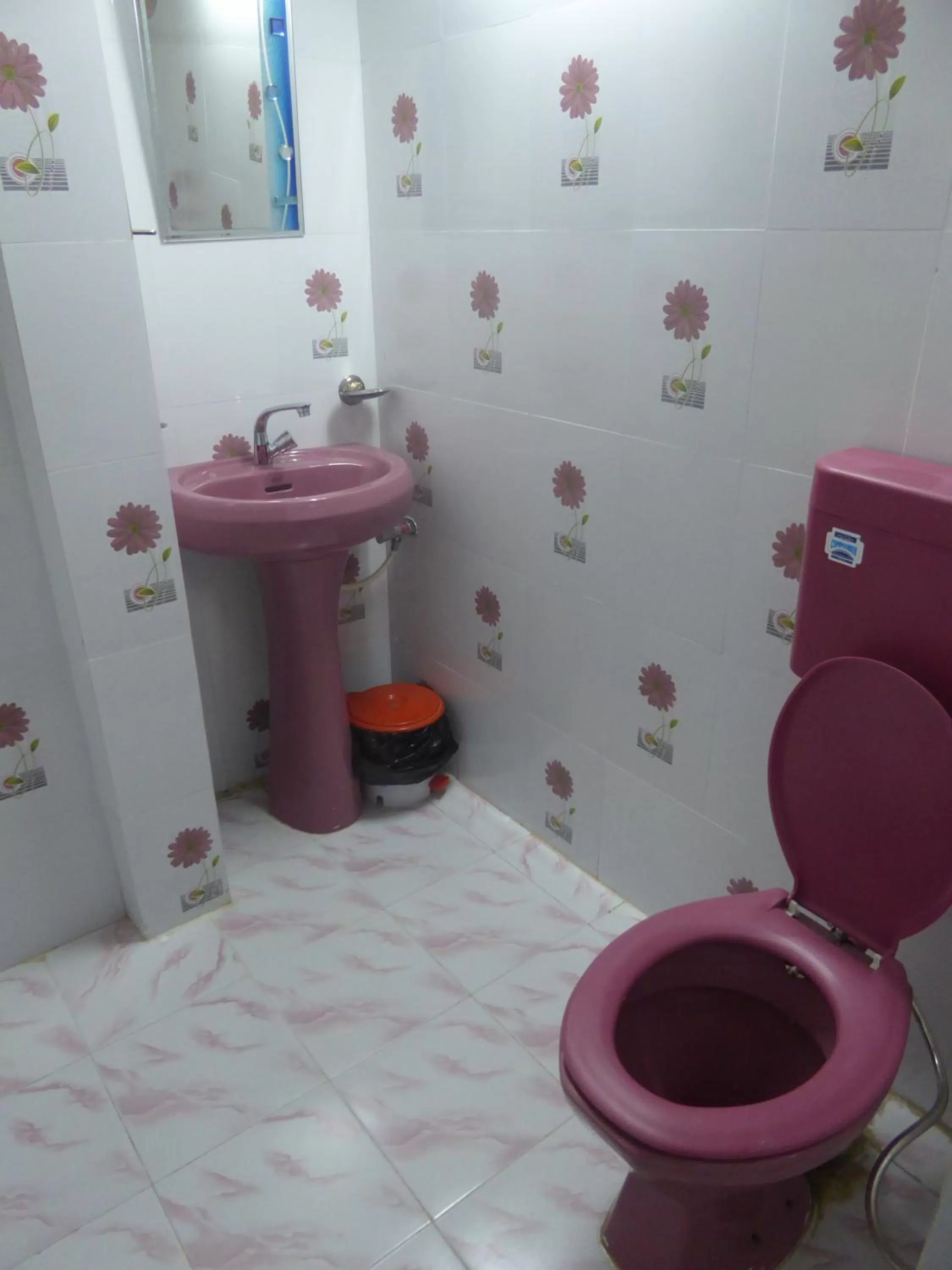 Bathroom in Tanisha Heritage Haweli