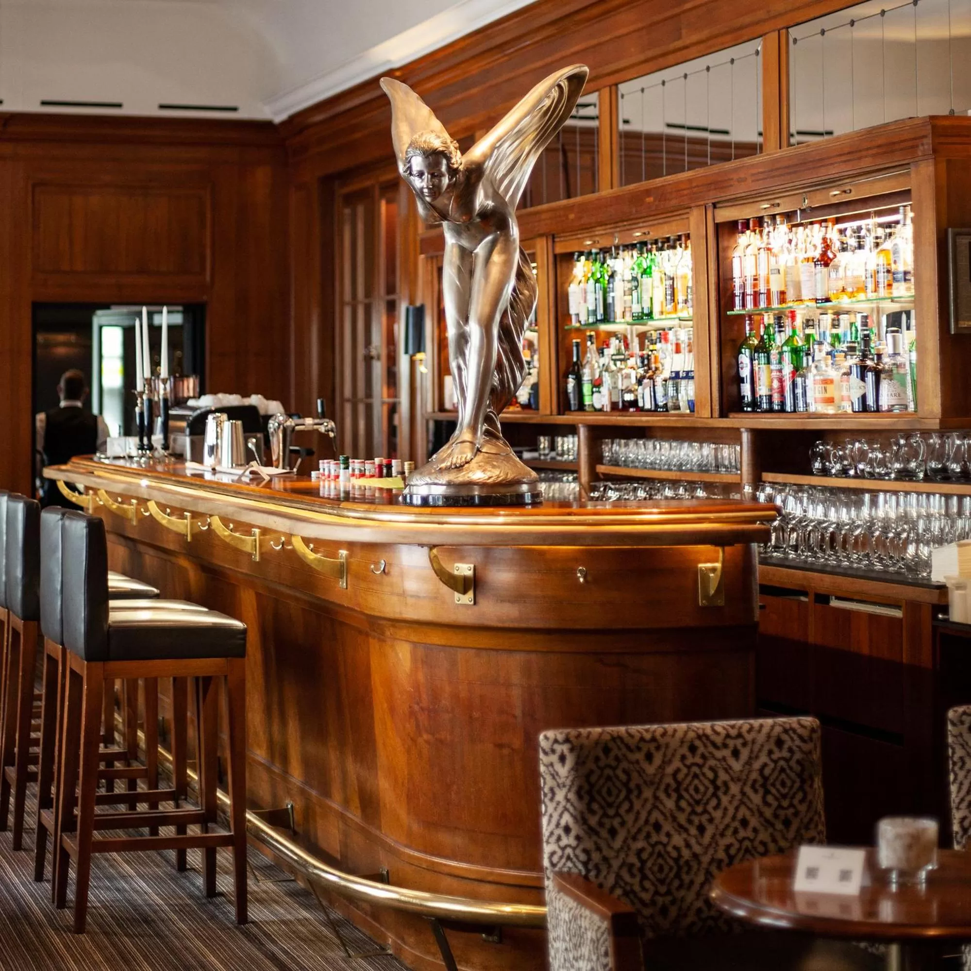 Lounge or bar in Hotel Bellevue Palace Bern