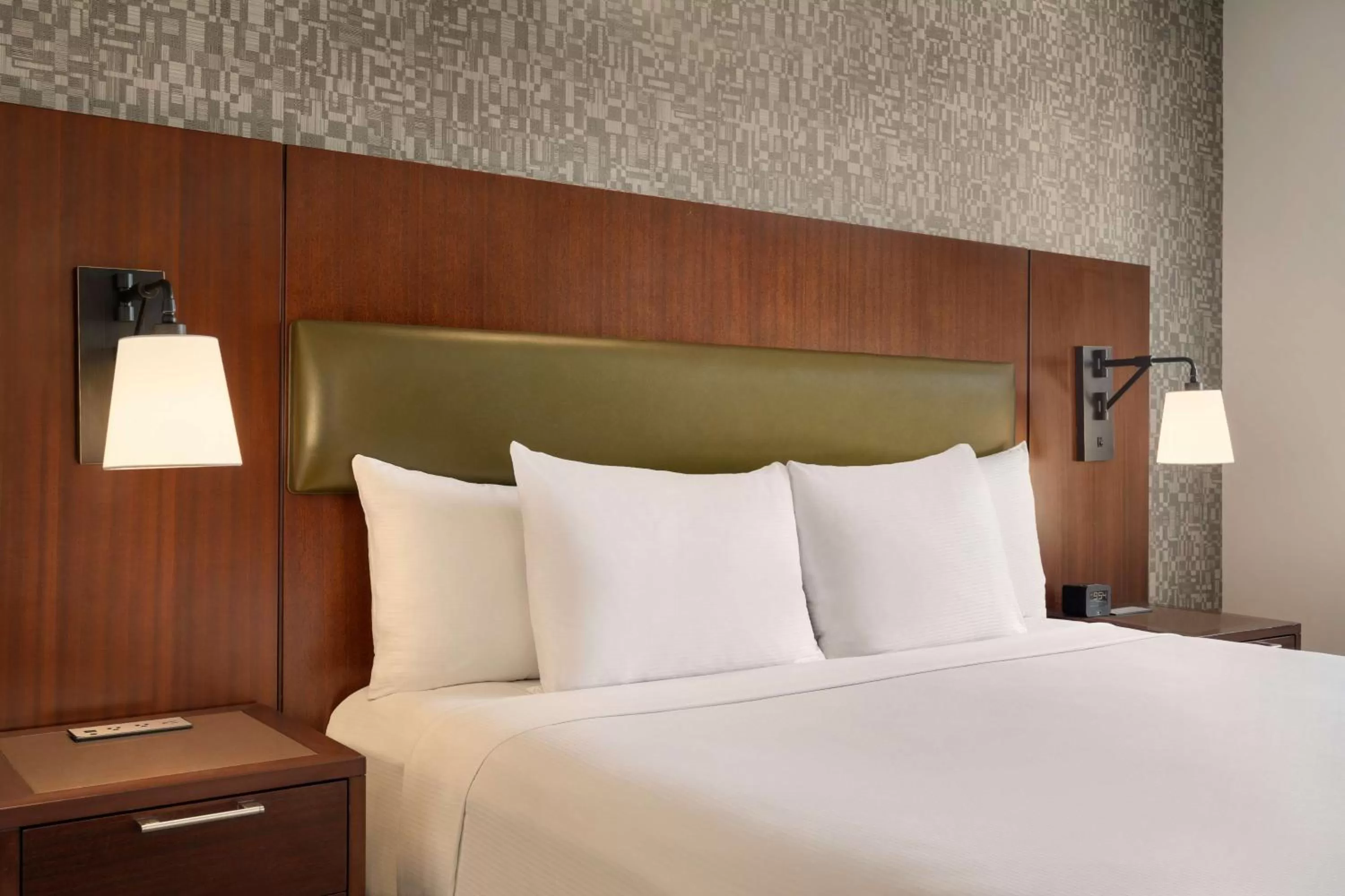 Bed in DoubleTree by Hilton New York Downtown