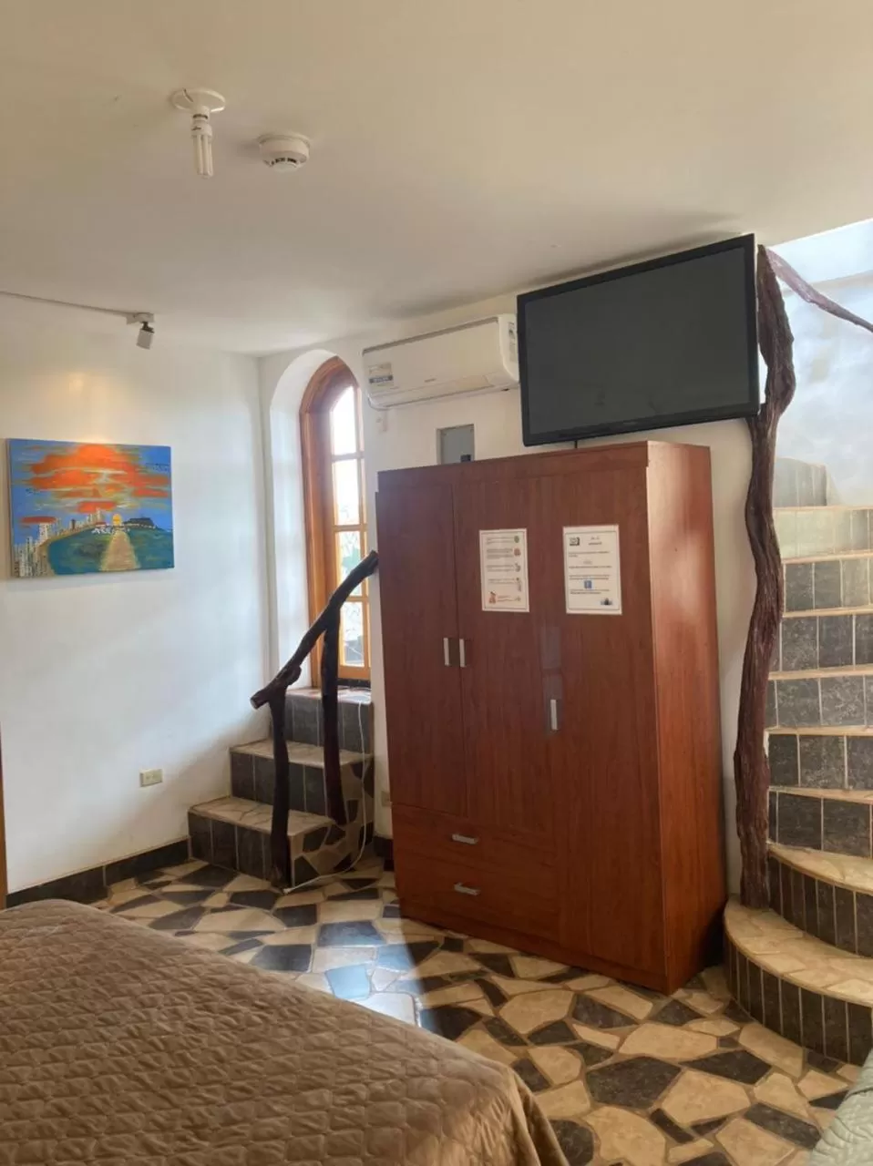 TV/Entertainment Center in La Fortaleza De Haro