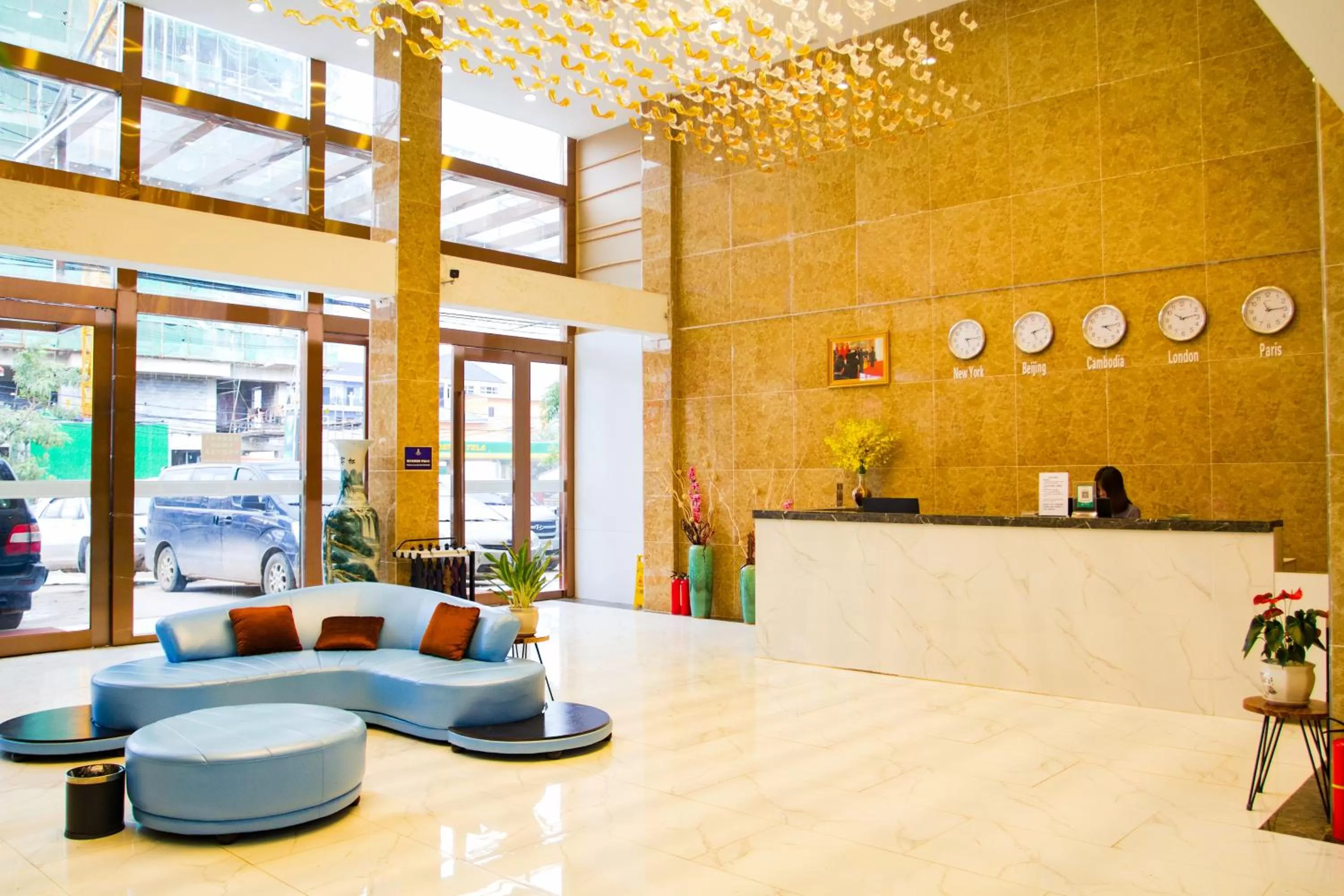 Seating area in Junlan Hotel