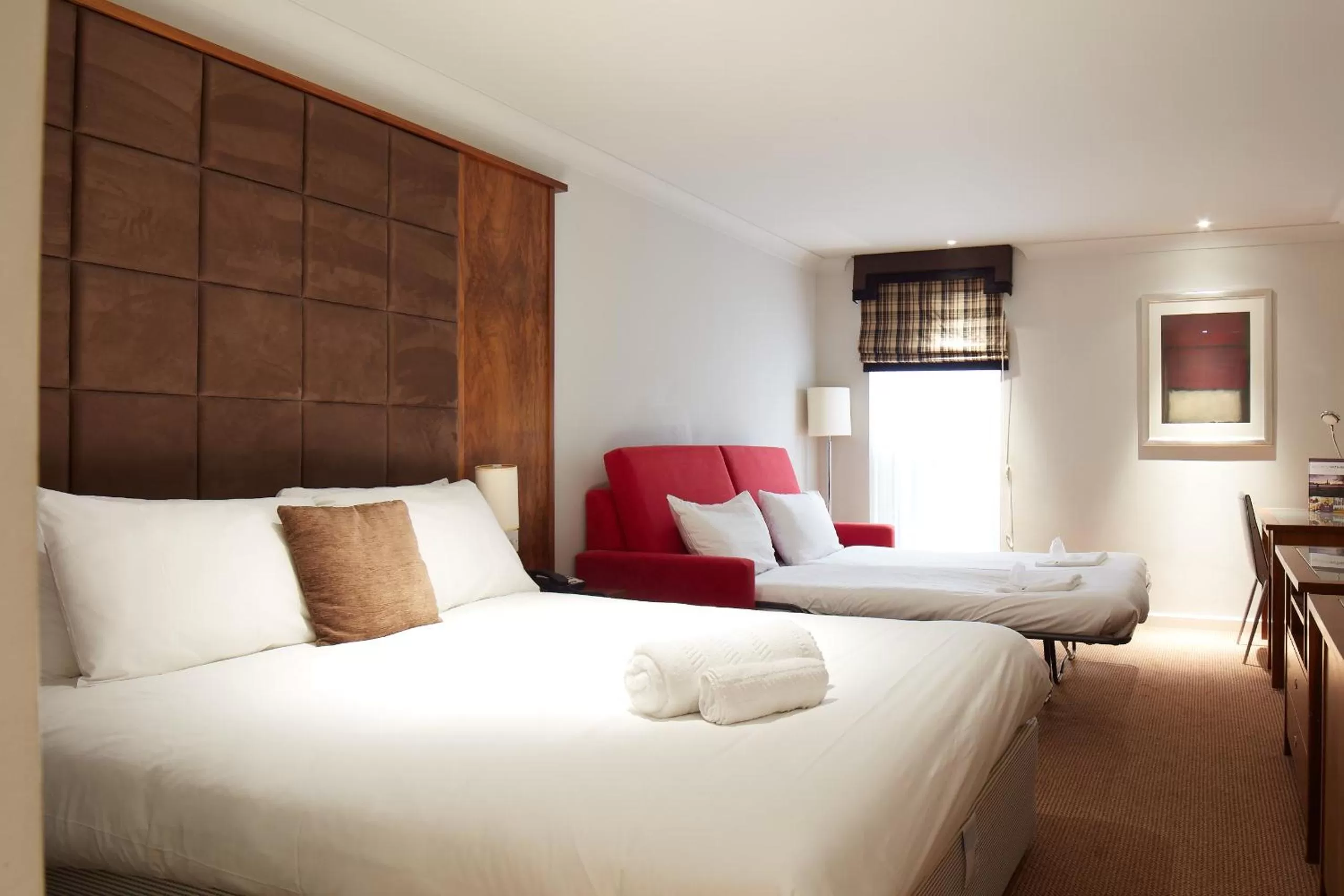 Property building, Bed in Alexandra House