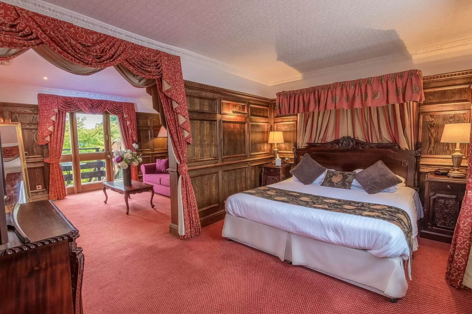 Suite with Balcony in Best Western Rockingham Forest Hotel