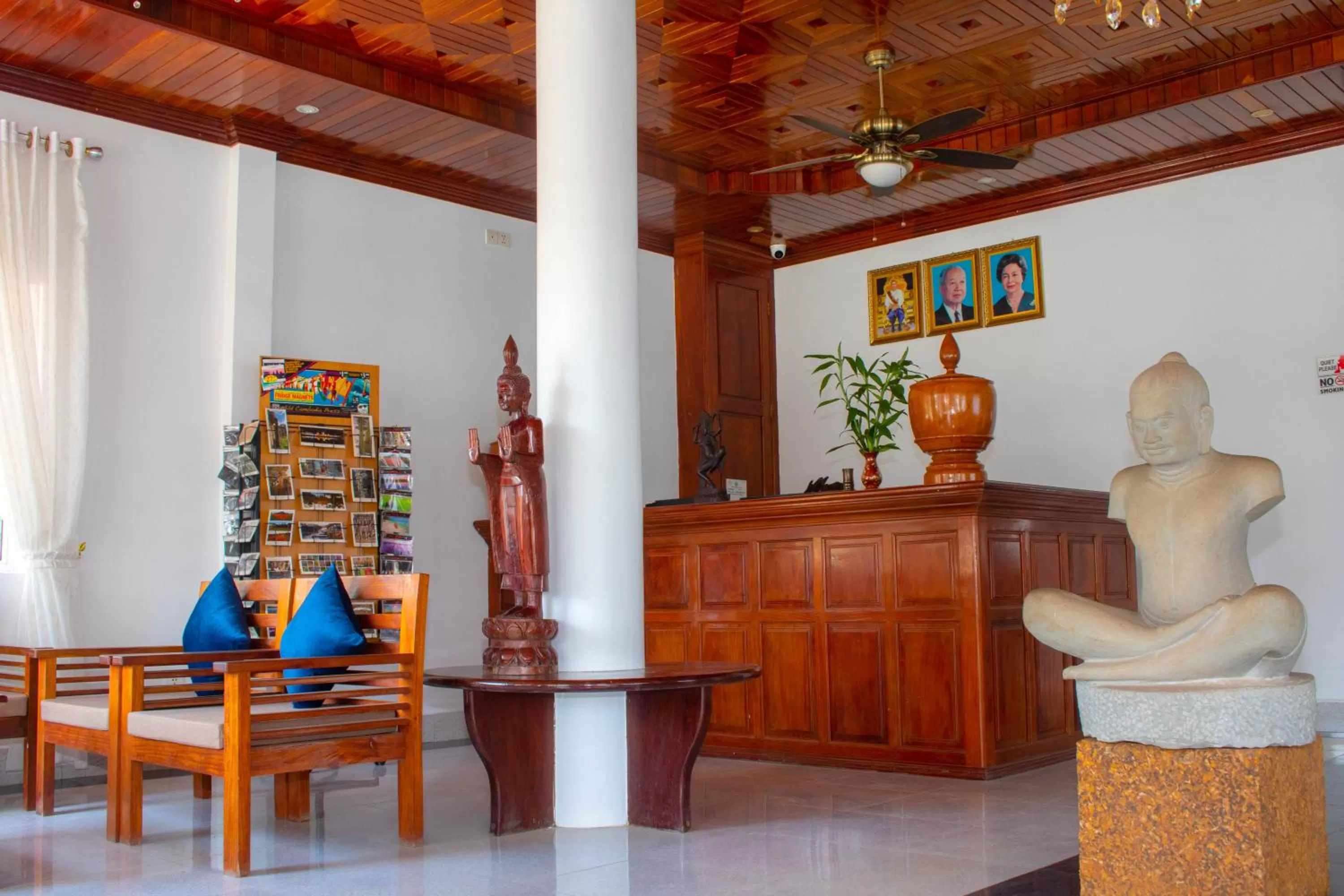 Seating area in The Blanc Residence