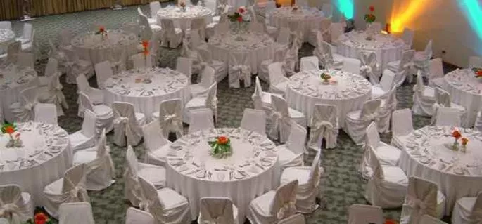 Banquet/Function facilities in Embaixador Hotel & Centro de Eventos by Fast10