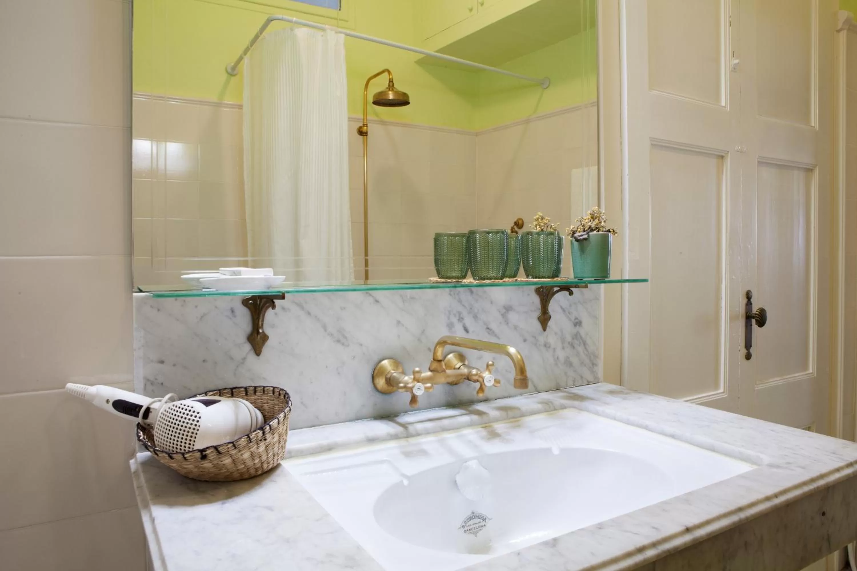 Bathroom in B&B Can Casadella