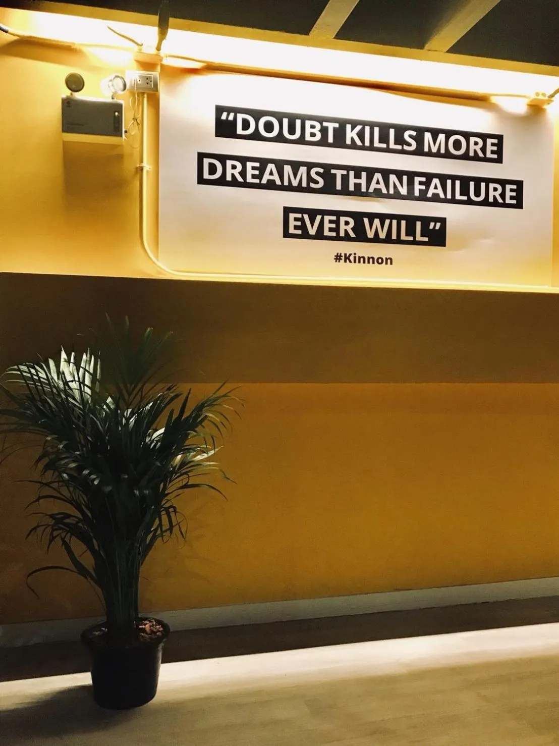 Decorative detail in Kinnon Deluxe Hostel Coworking Cafe