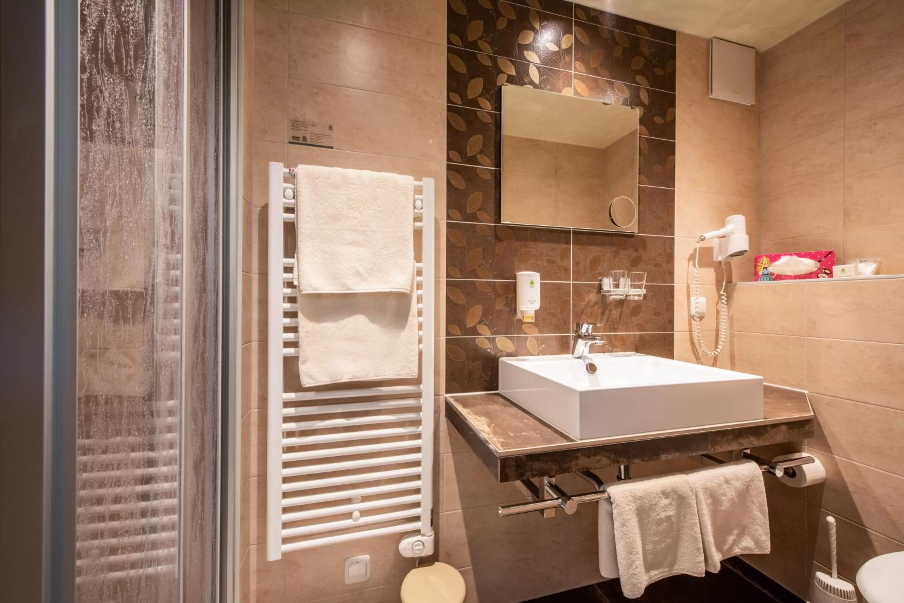 Bathroom in Flair Hotel Villa Ilske