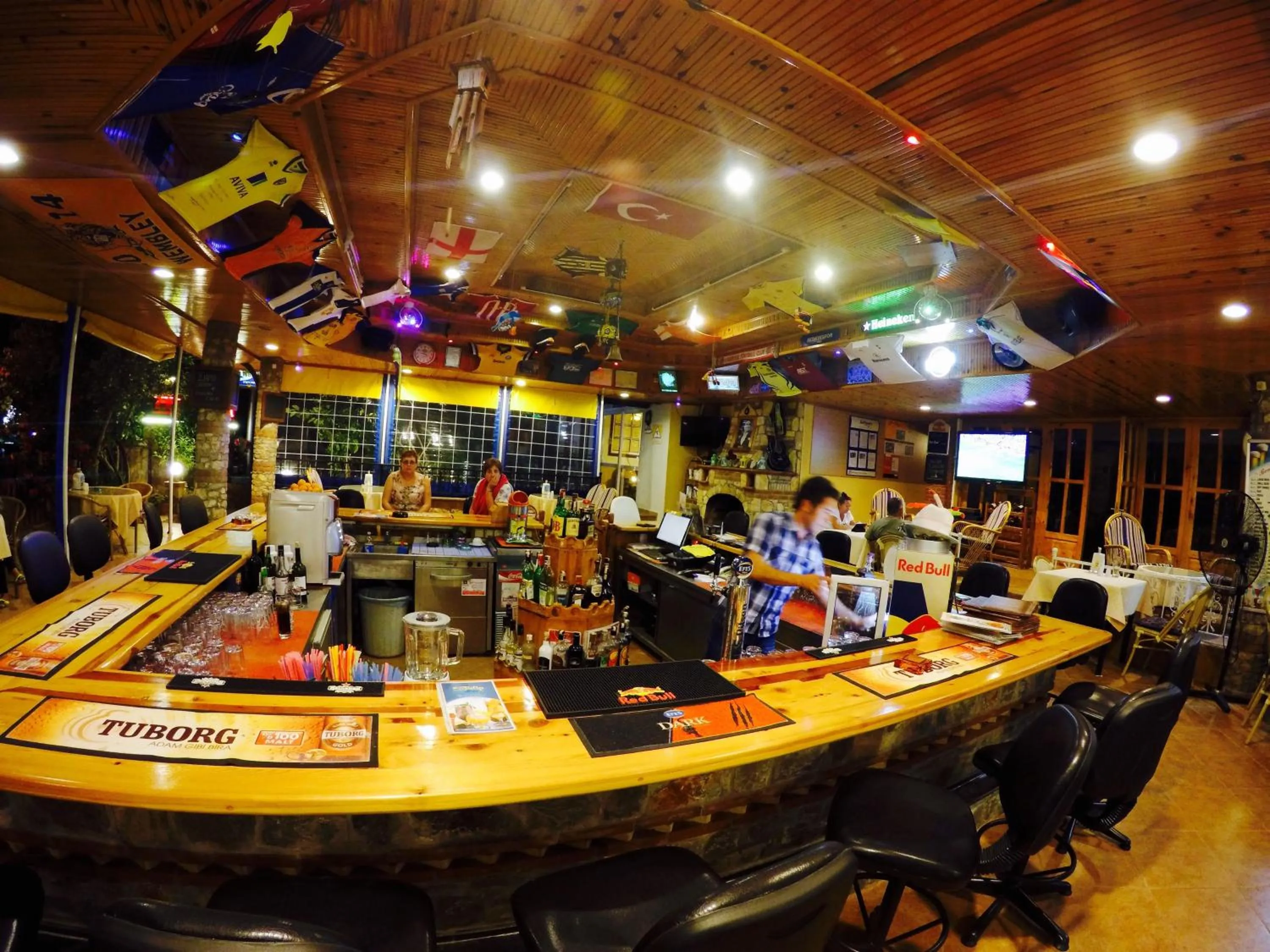 Lounge or bar in Magic Tulip Hotel