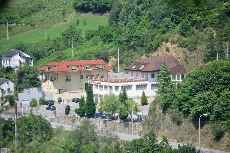 Property building in Hotel Peñagrande