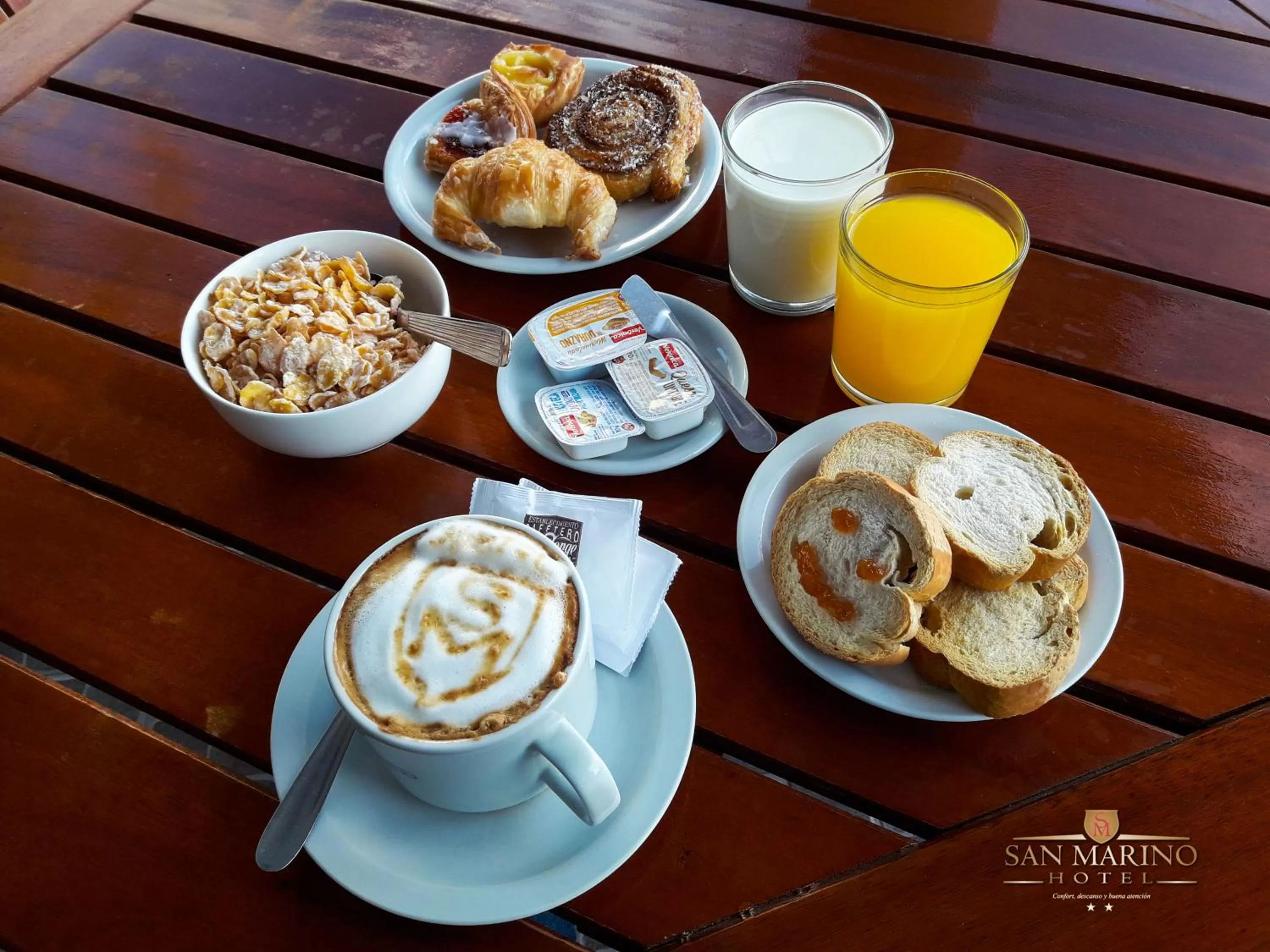 Continental breakfast in Hotel San Marino