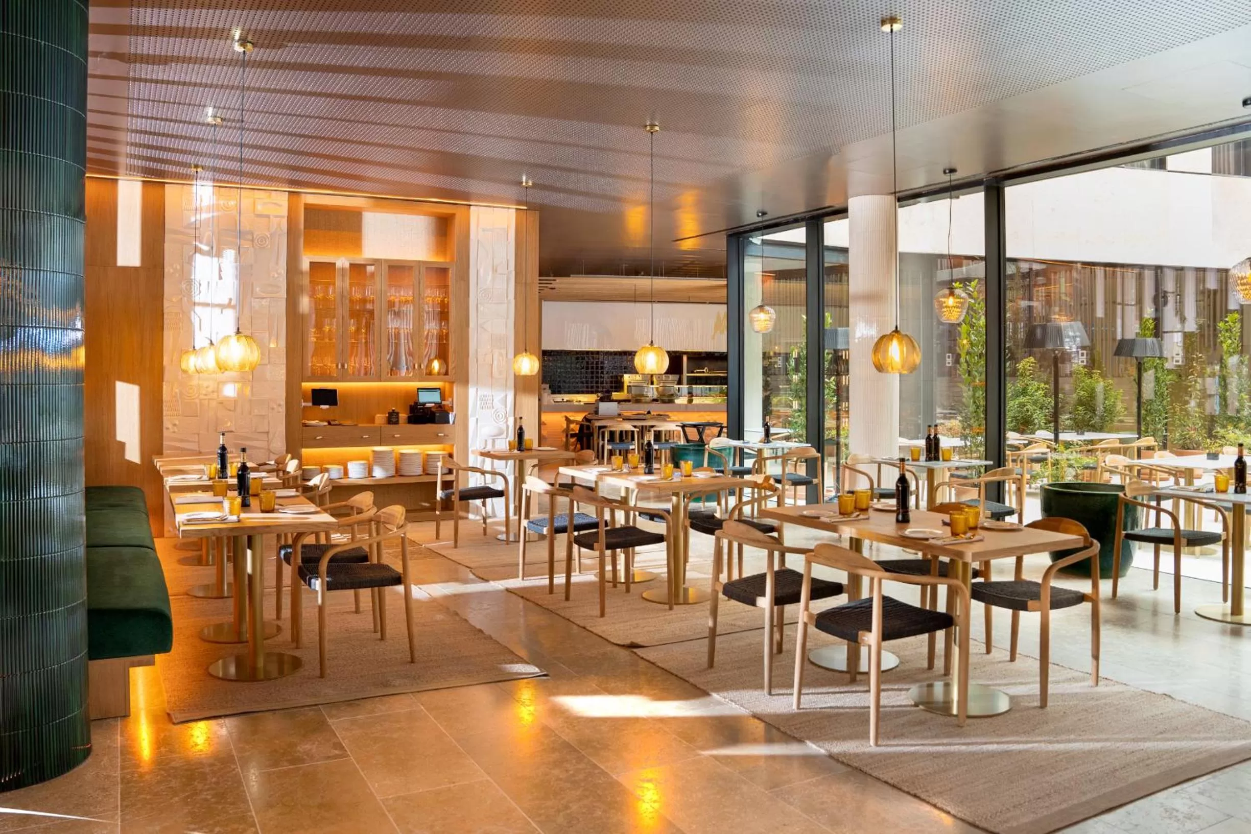 Restaurant/places to eat in Ocean Drive Madrid