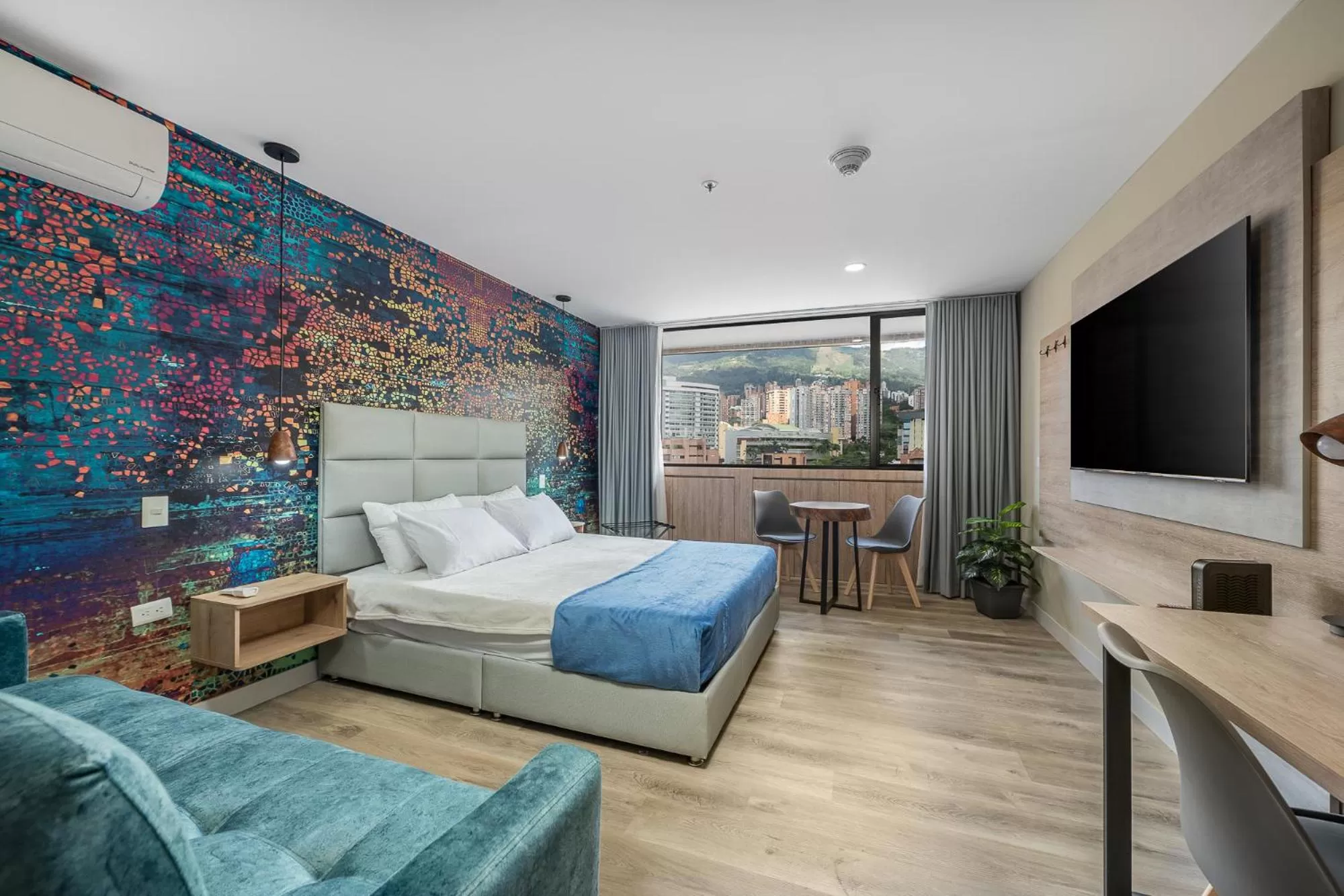 Bedroom, Bed in Apartamentos Go Living & Suites by HOUSY HOST