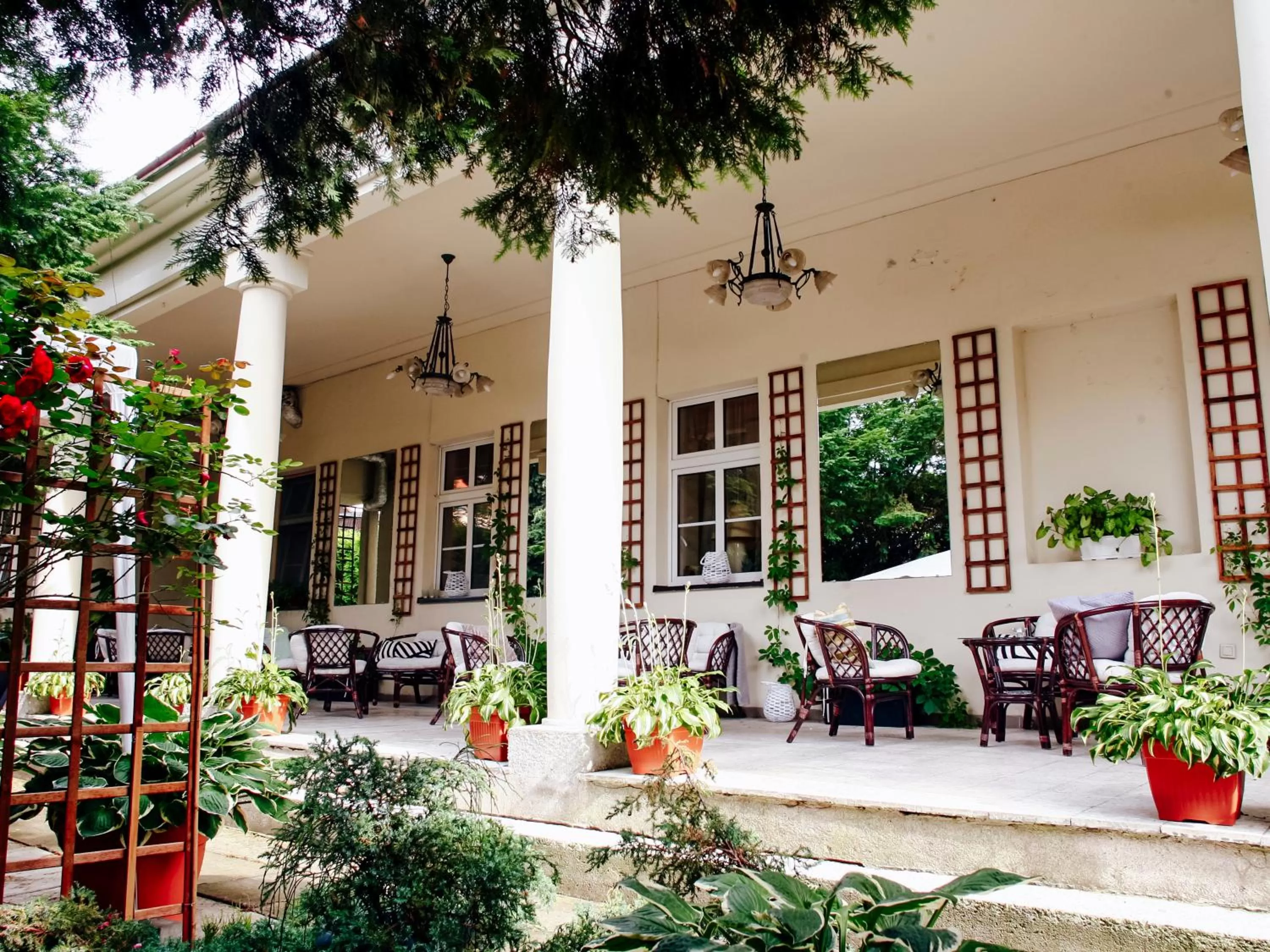 Property building, Restaurant/Places to Eat in Miodosytnia Aparthotel