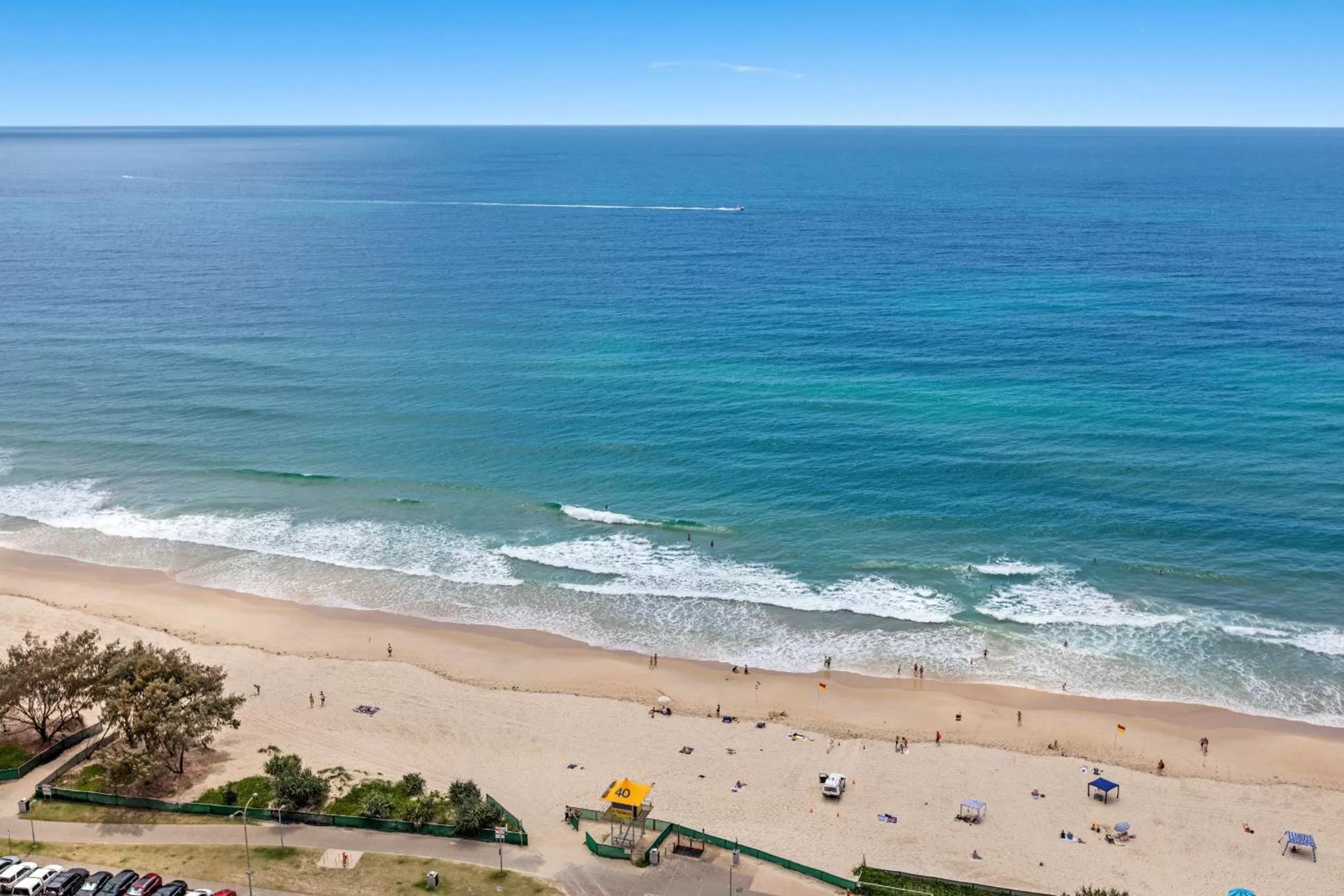 Beach in De Ville Apartments