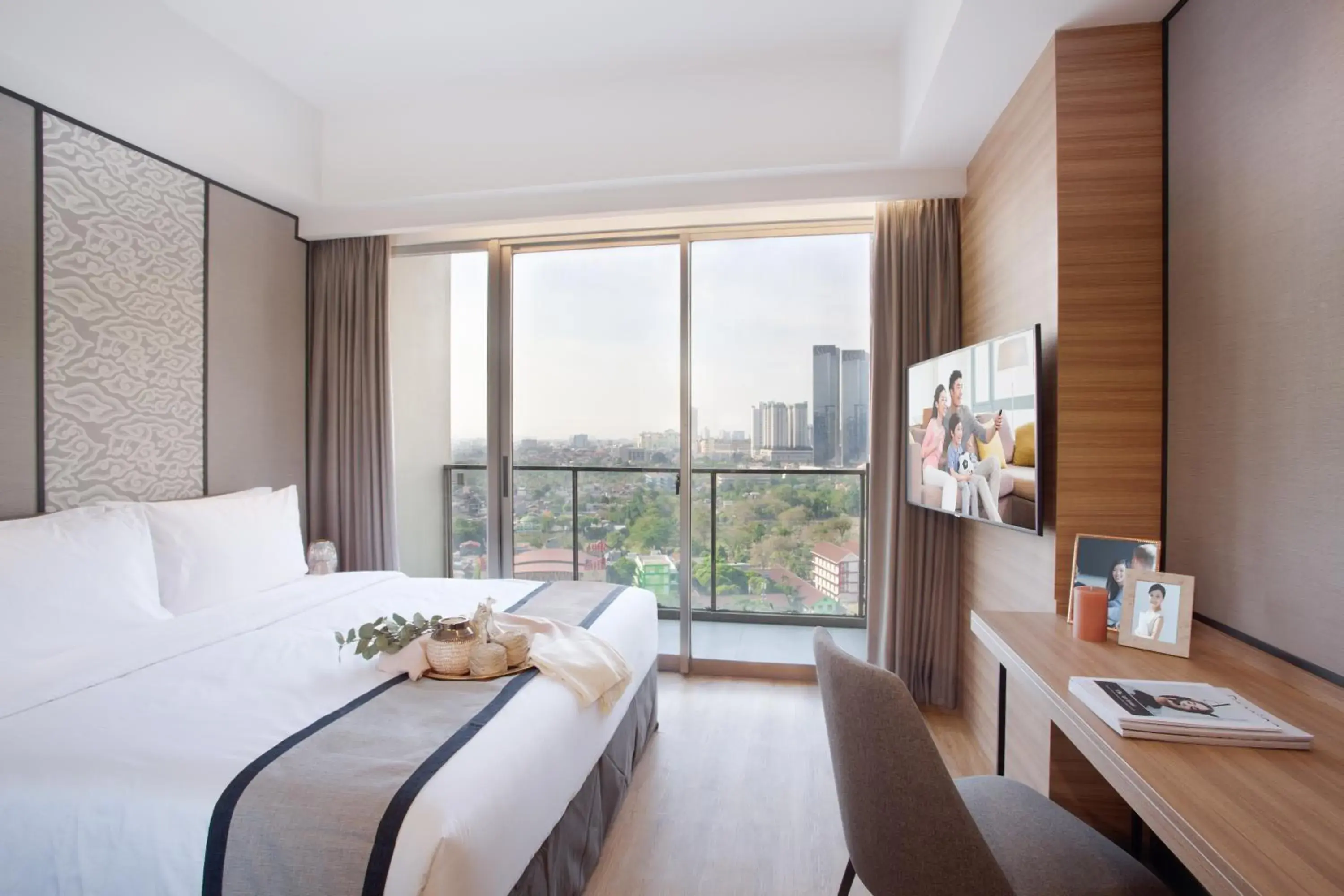 Three-Bedroom Deluxe in Somerset Sudirman Jakarta Three-Bedroom Deluxe in Somerset Sudirman Jakarta