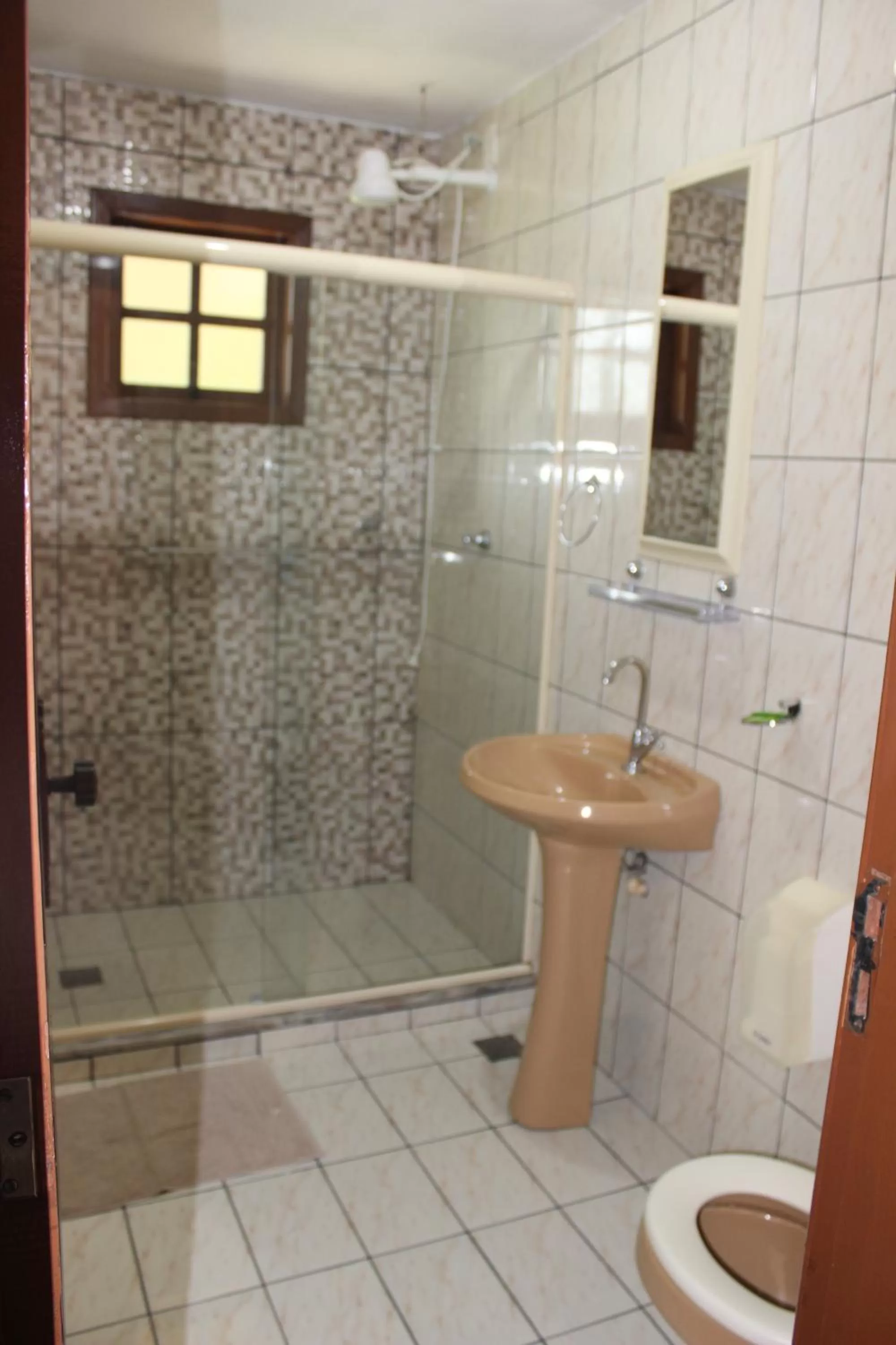 Bathroom in Pousada Flor de Paraty