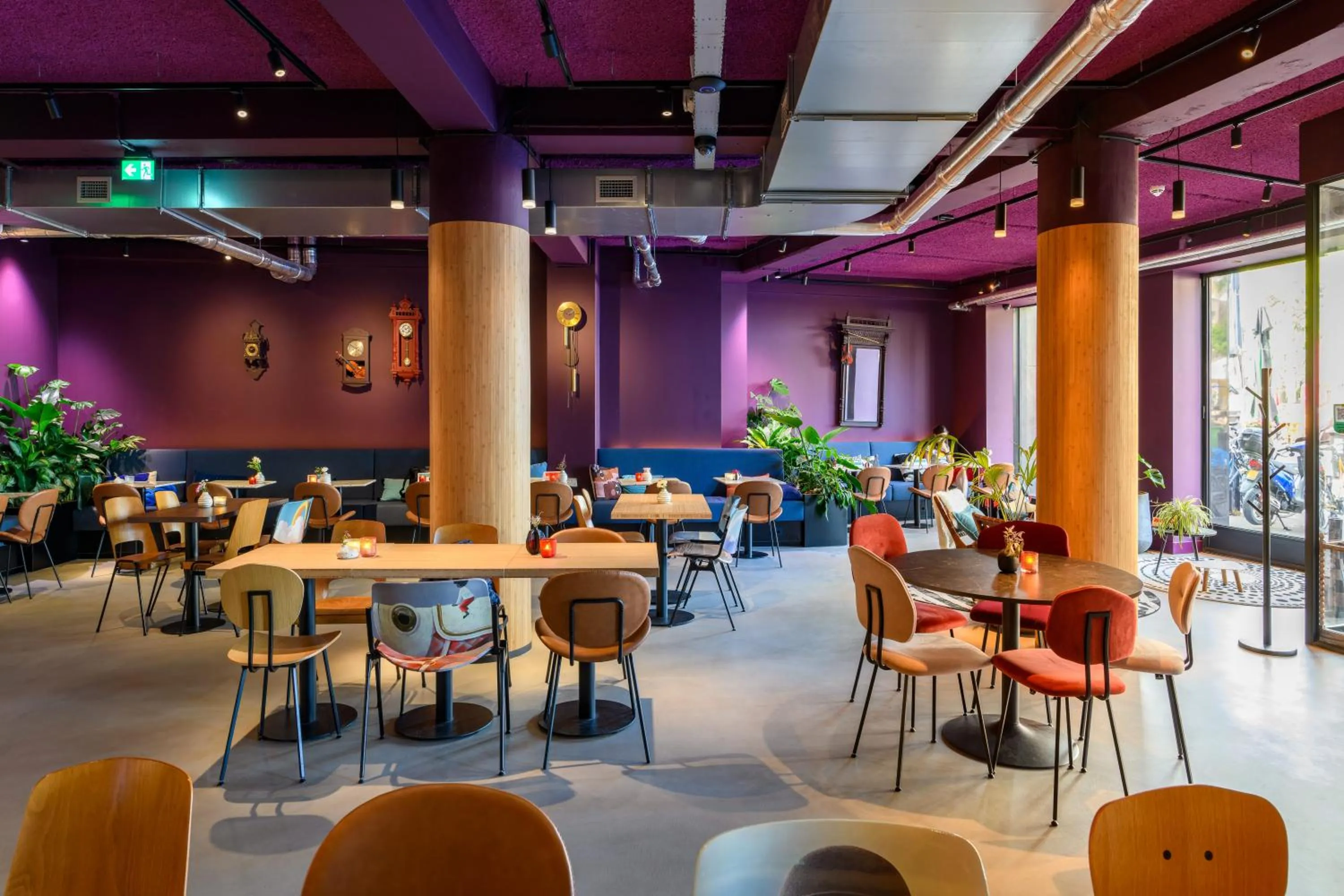 Restaurant/places to eat in Stayokay Hostel Utrecht Centrum