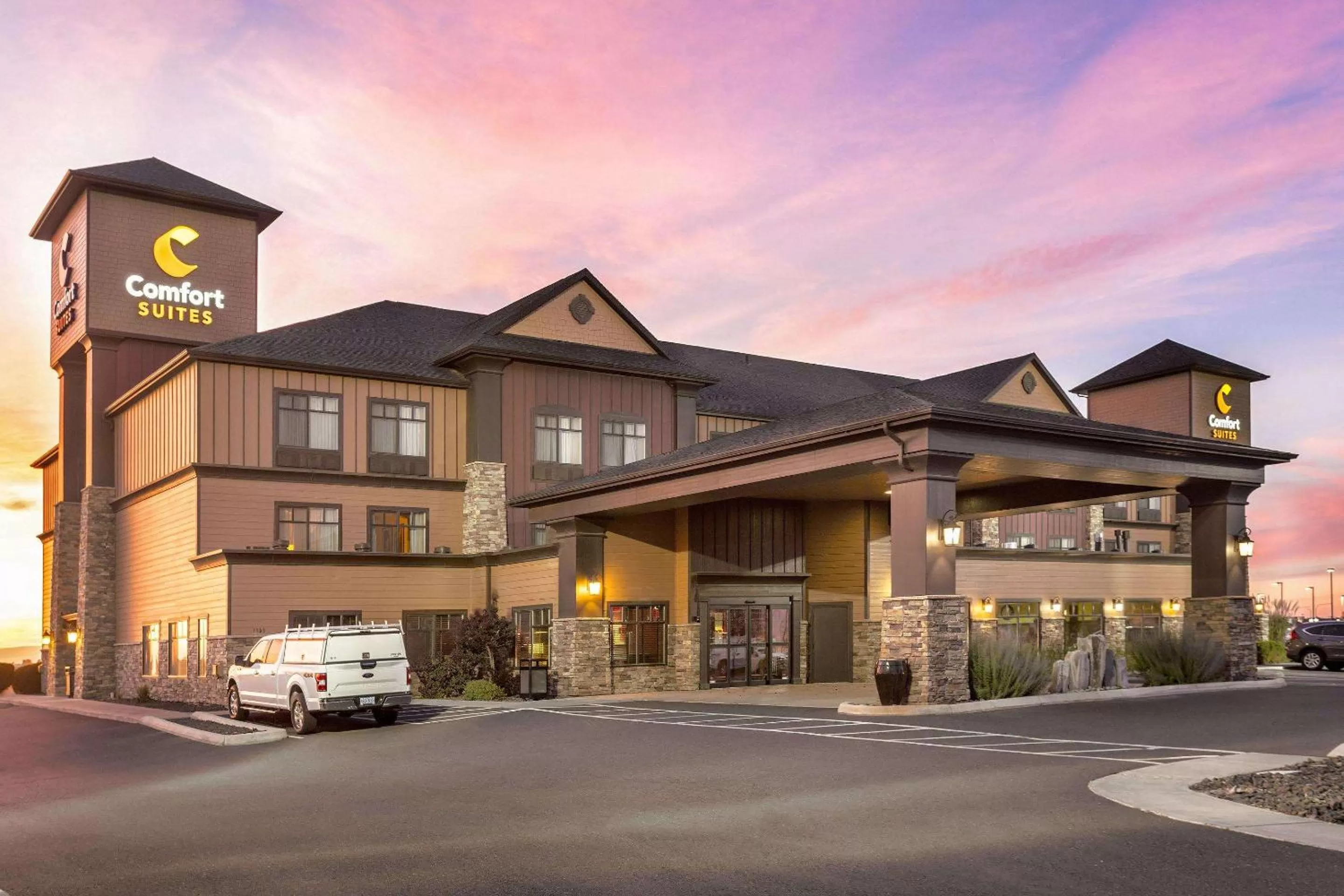 Property building in Comfort Suites Moses Lake