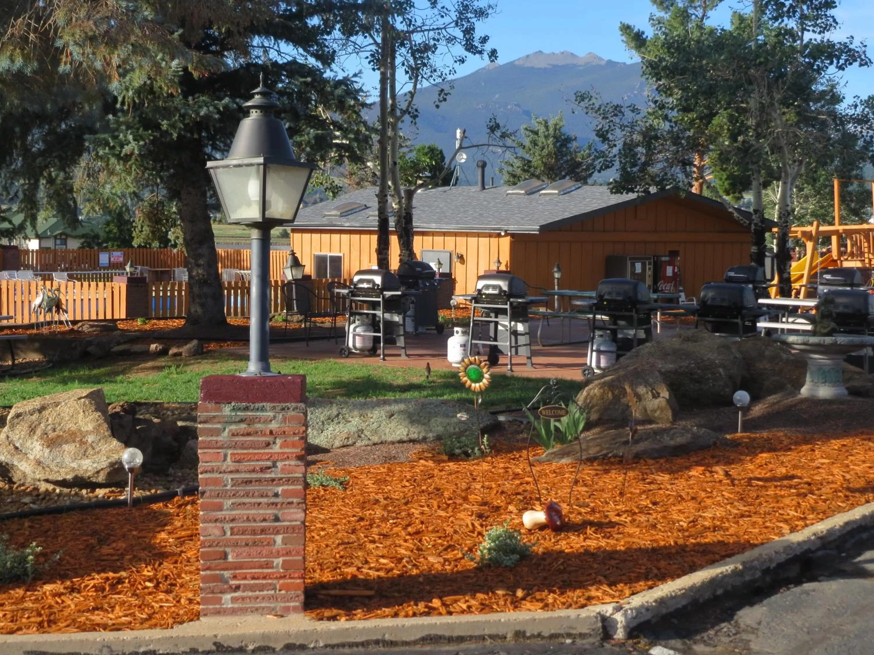 Decorative detail in Murphy's Resort